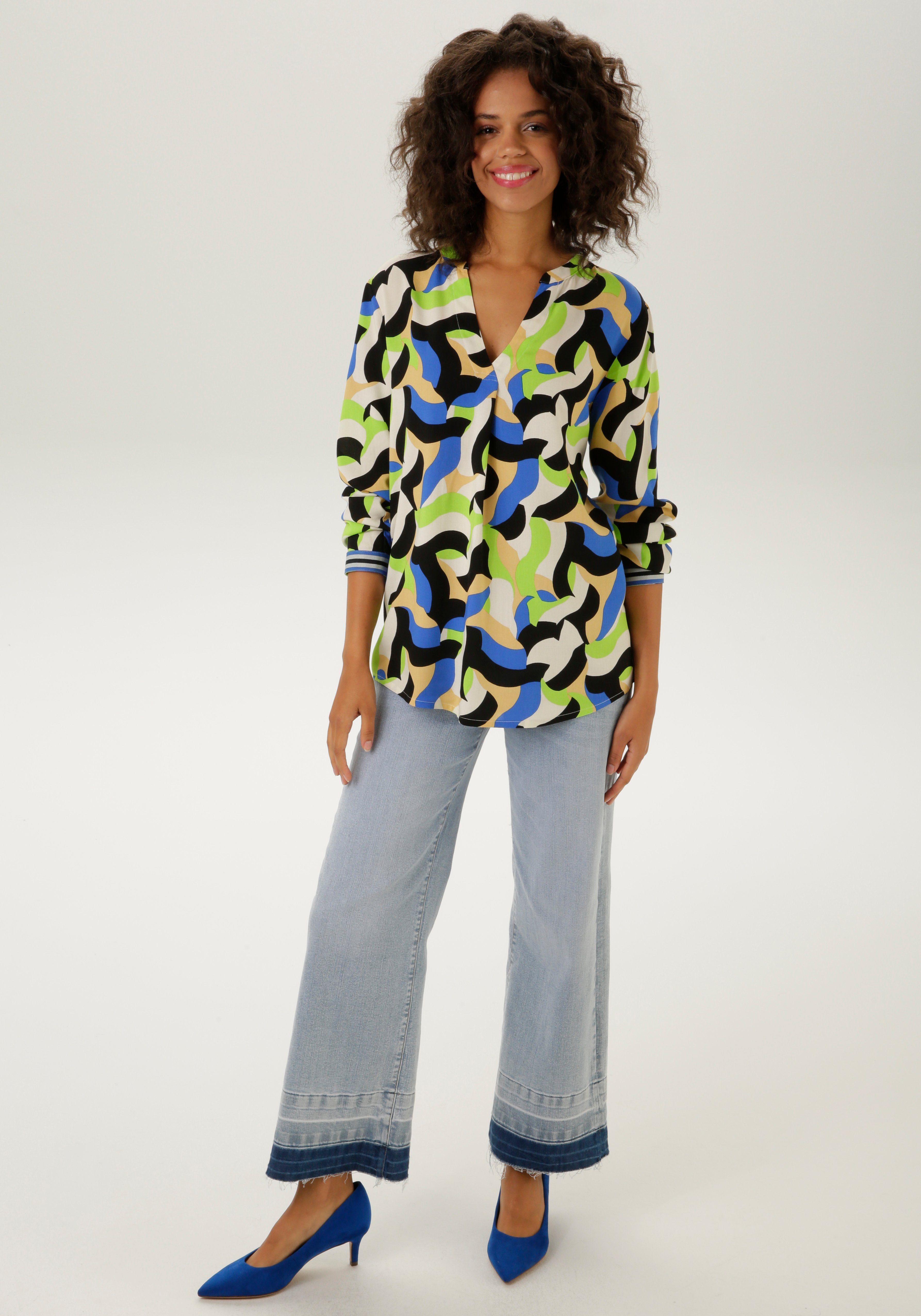 Aniston CASUAL Blouse zonder sluiting met trendy kleuren, grafische print