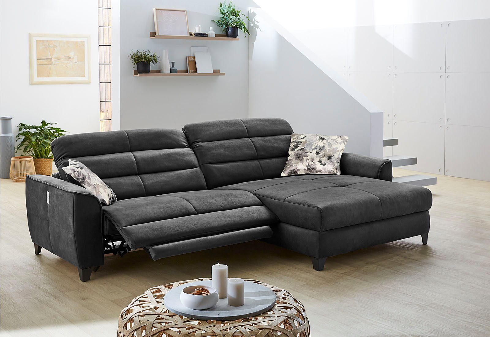 Jockenhöfer Gruppe Hoekbank Double One L-vorm met 2 x 120 cm brede, elektrisch verstelbare relaxfuncties zwart, hoekbanken