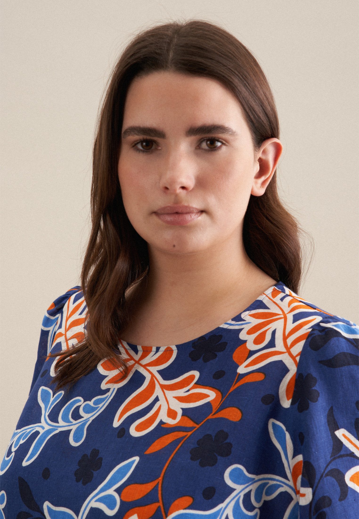 seidensticker Shirtblouse Zwarte roos Korte mouwen ronde hals print