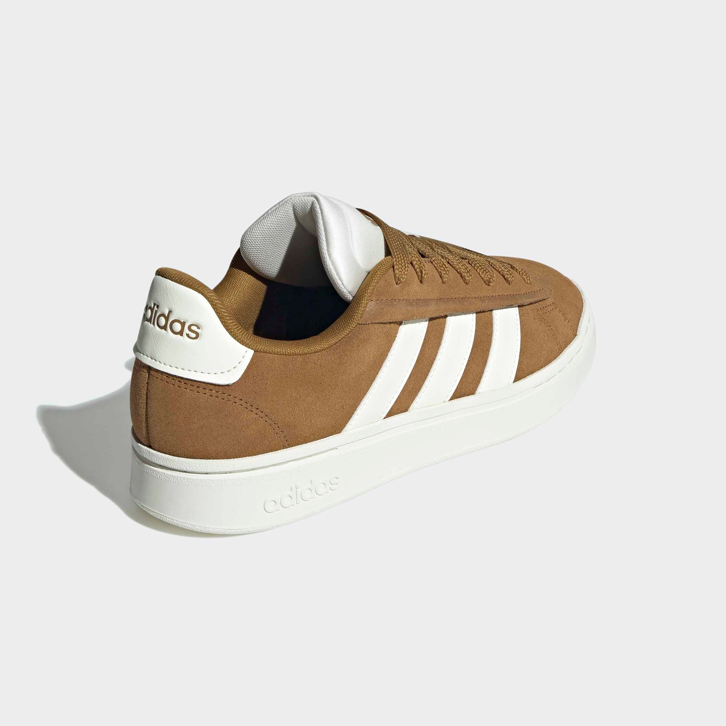 adidas Sportswear Sneakers GRAND COURT ALPHA Design geïnspireerd door de adidas Campus 00