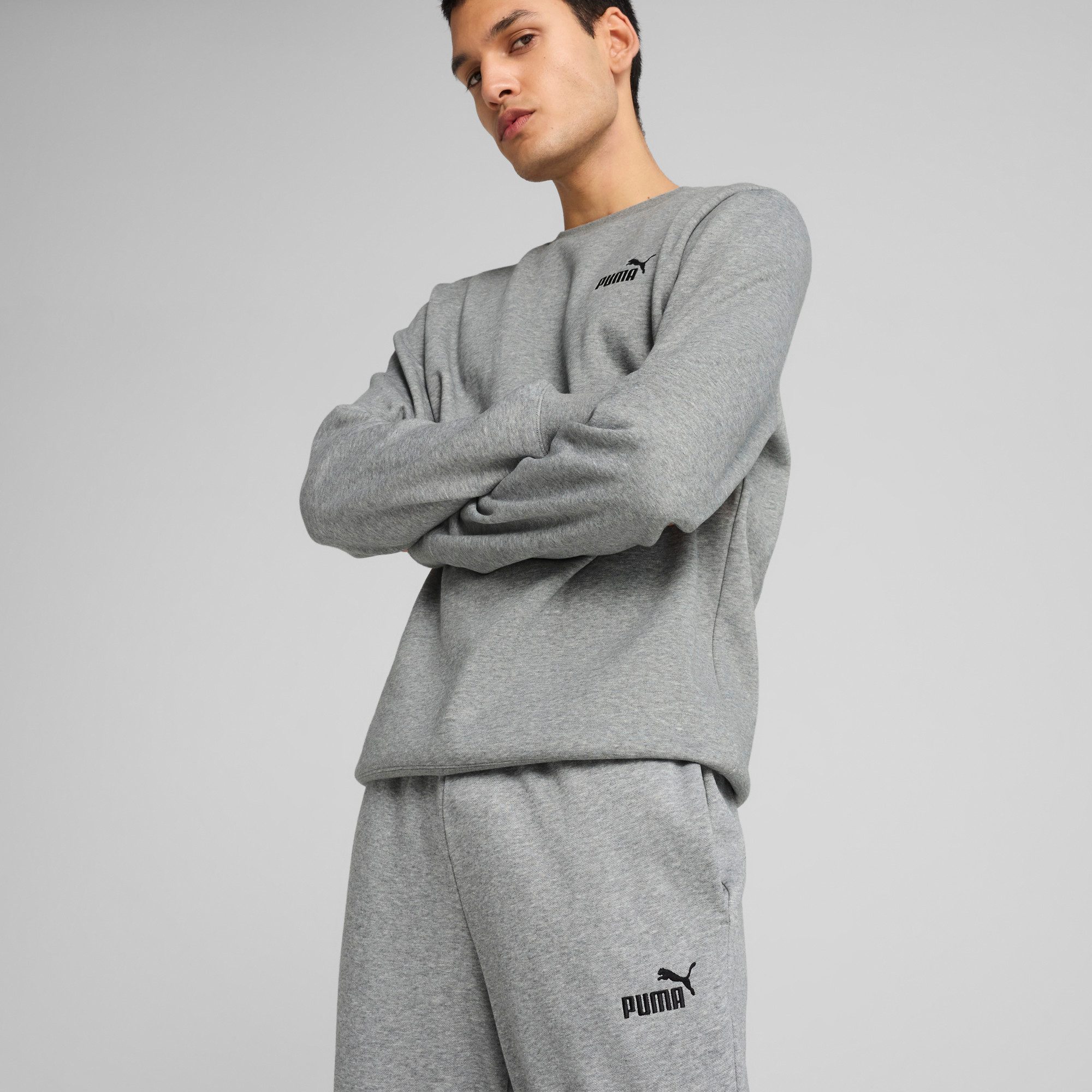 PUMA Trainingsbroek ESS NO. 1 LOGO SWEATPANTS FL CL