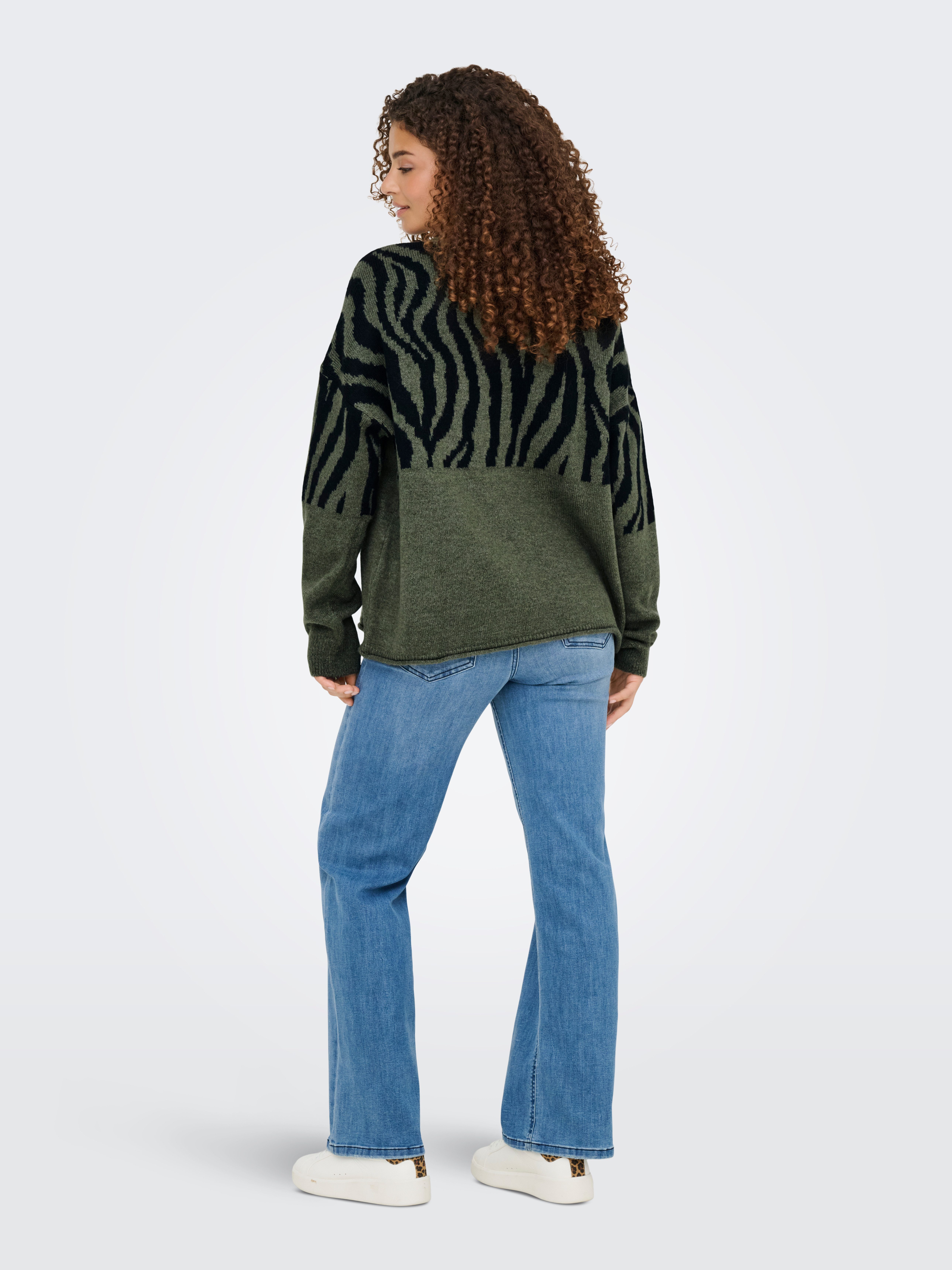 Only Trui met ronde hals ONLJADE ANIMAL LS O-NECK NOOS KNT