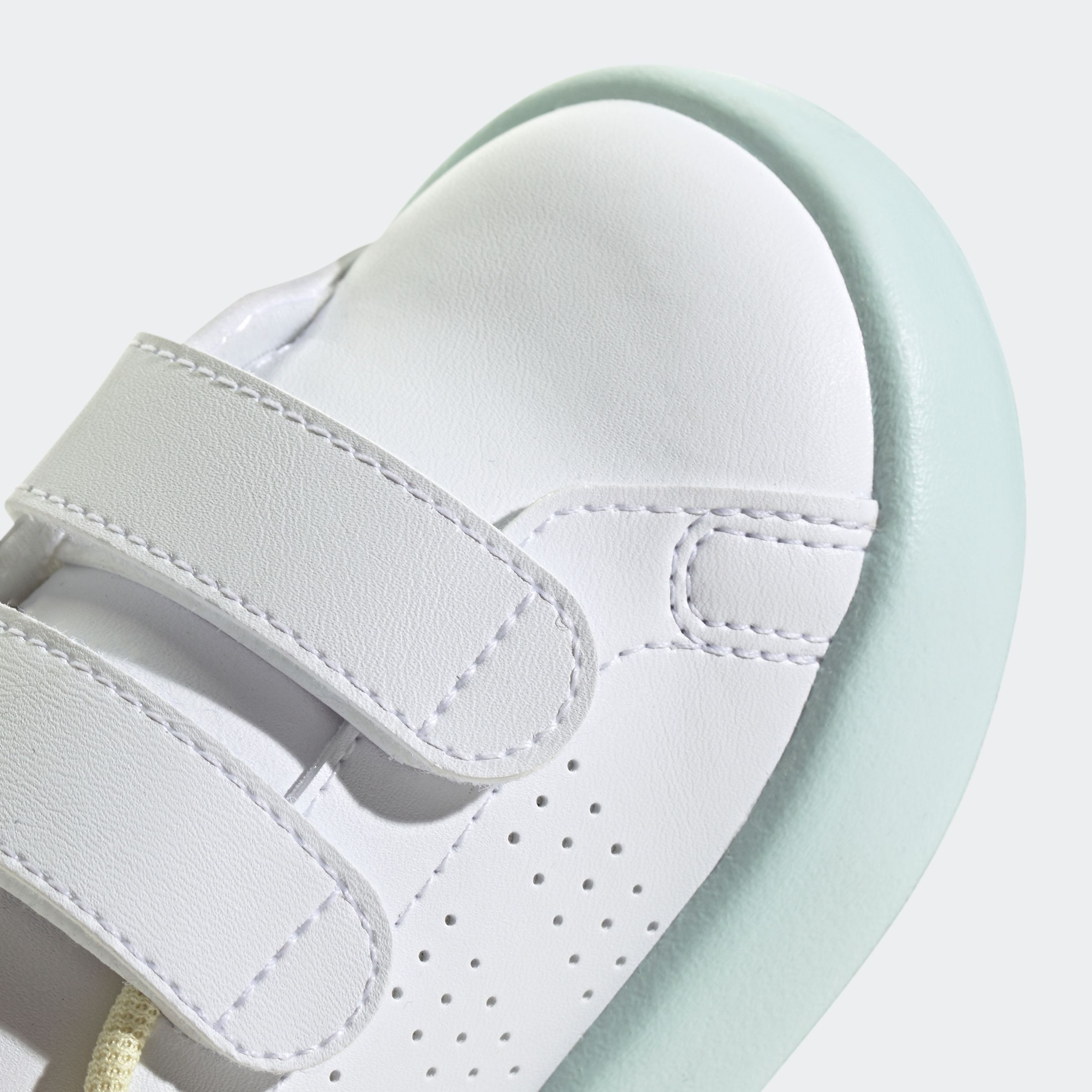 adidas Sportswear Klittenbandschoenen ADVANTAGE KIDS Ontwerp geïnspireerd door de adidas Stan Smith, voor kinderen