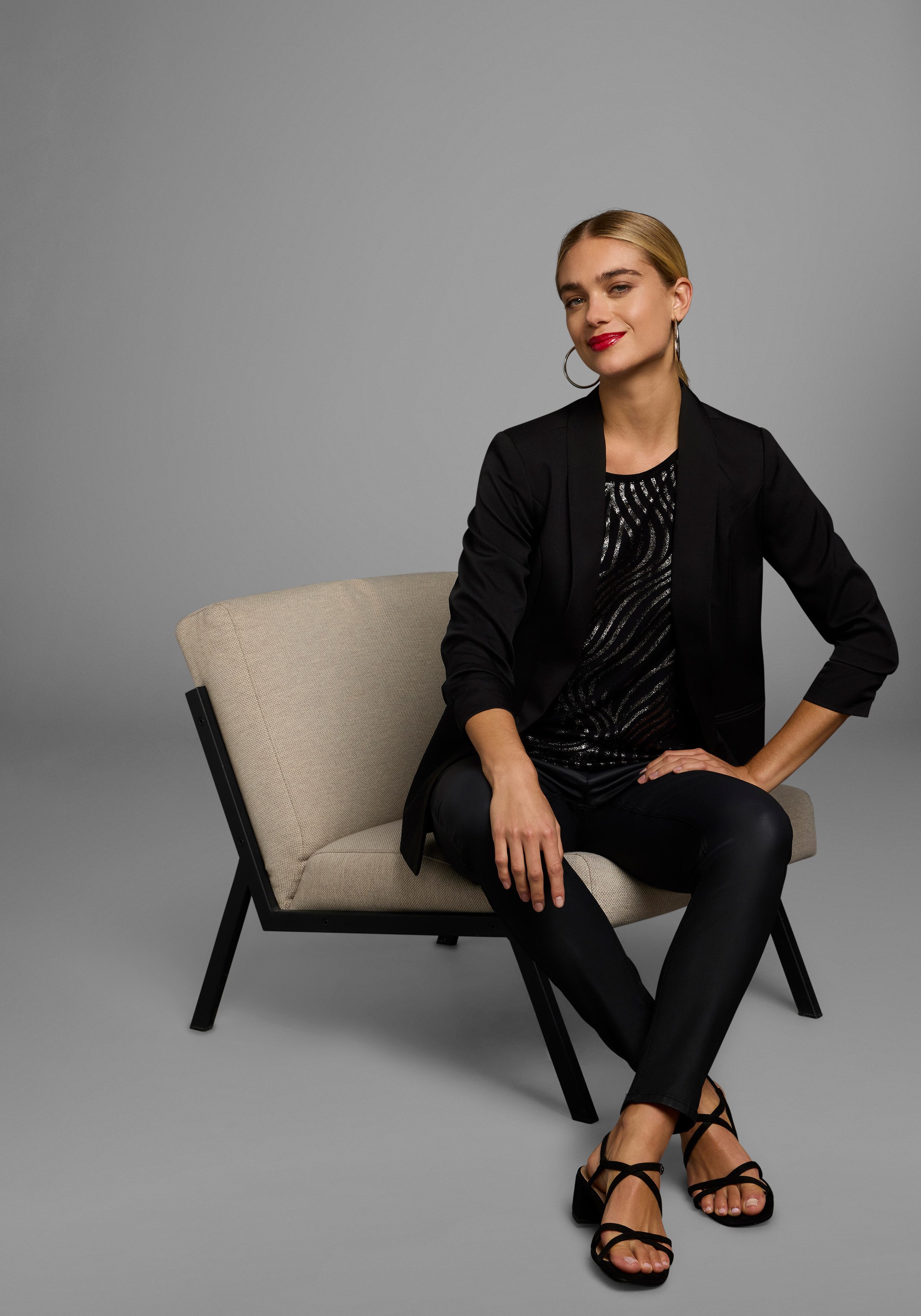 Laura Scott Shirt met ronde hals Korte mouwen, figuurvolgend, van elastische single jersey