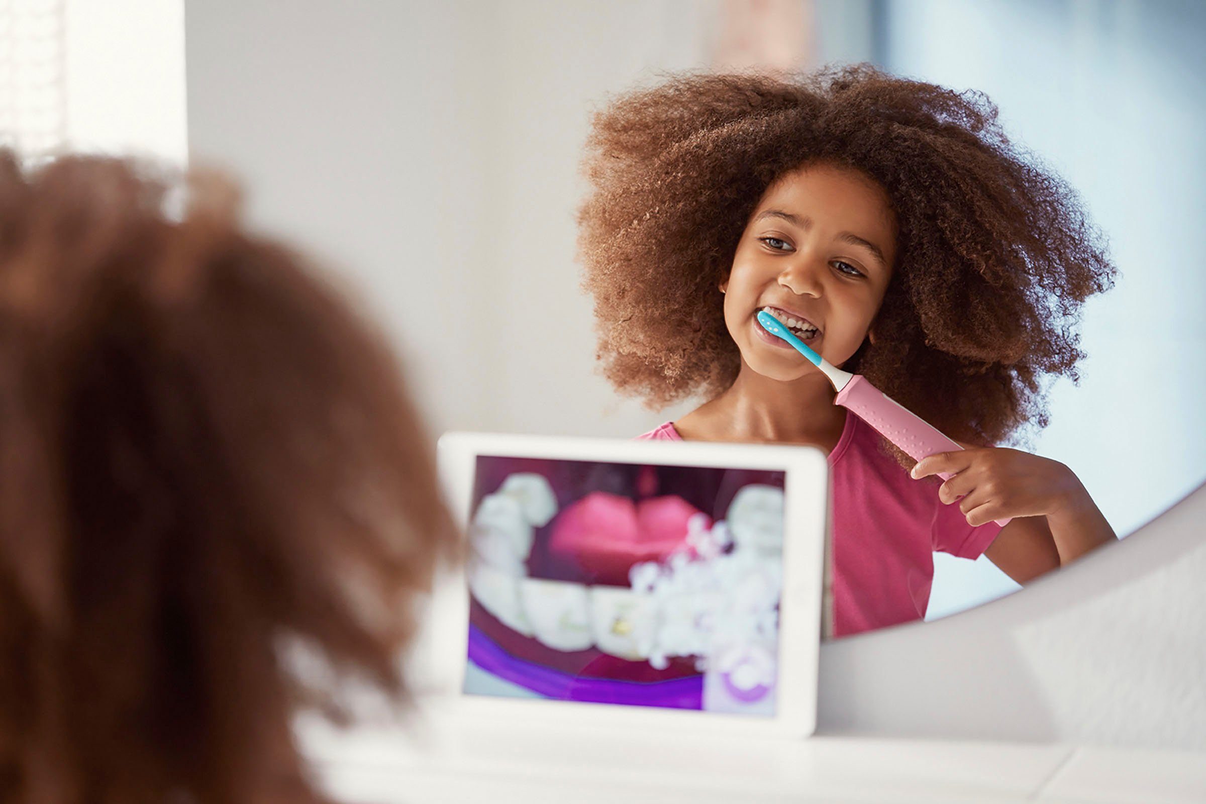 Philips Sonicare Elektrische kindertandenborstel HX6352/42 met interactieve tandenpoets-app