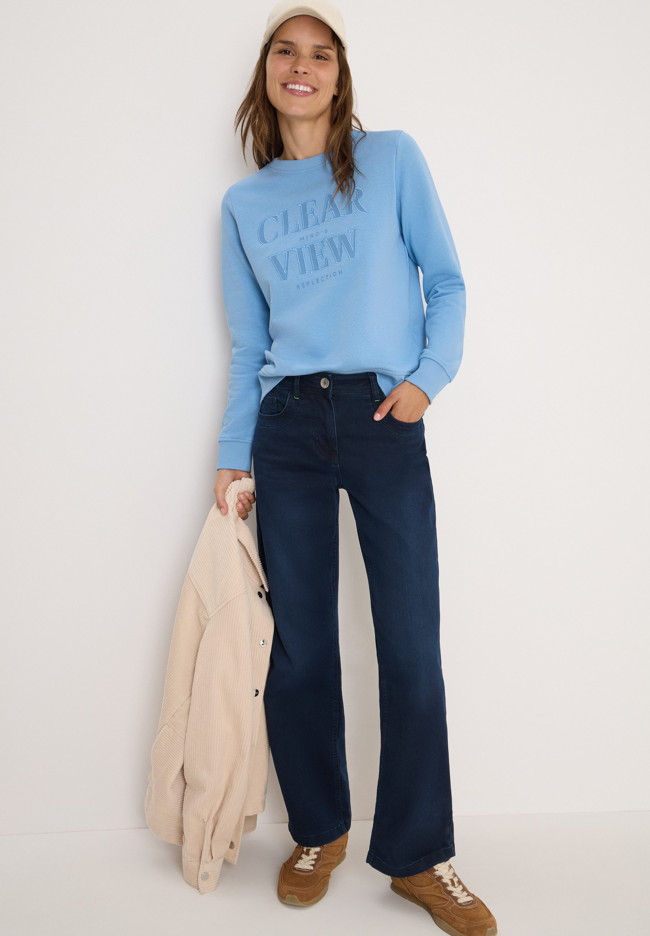 Cecil Sweatshirt