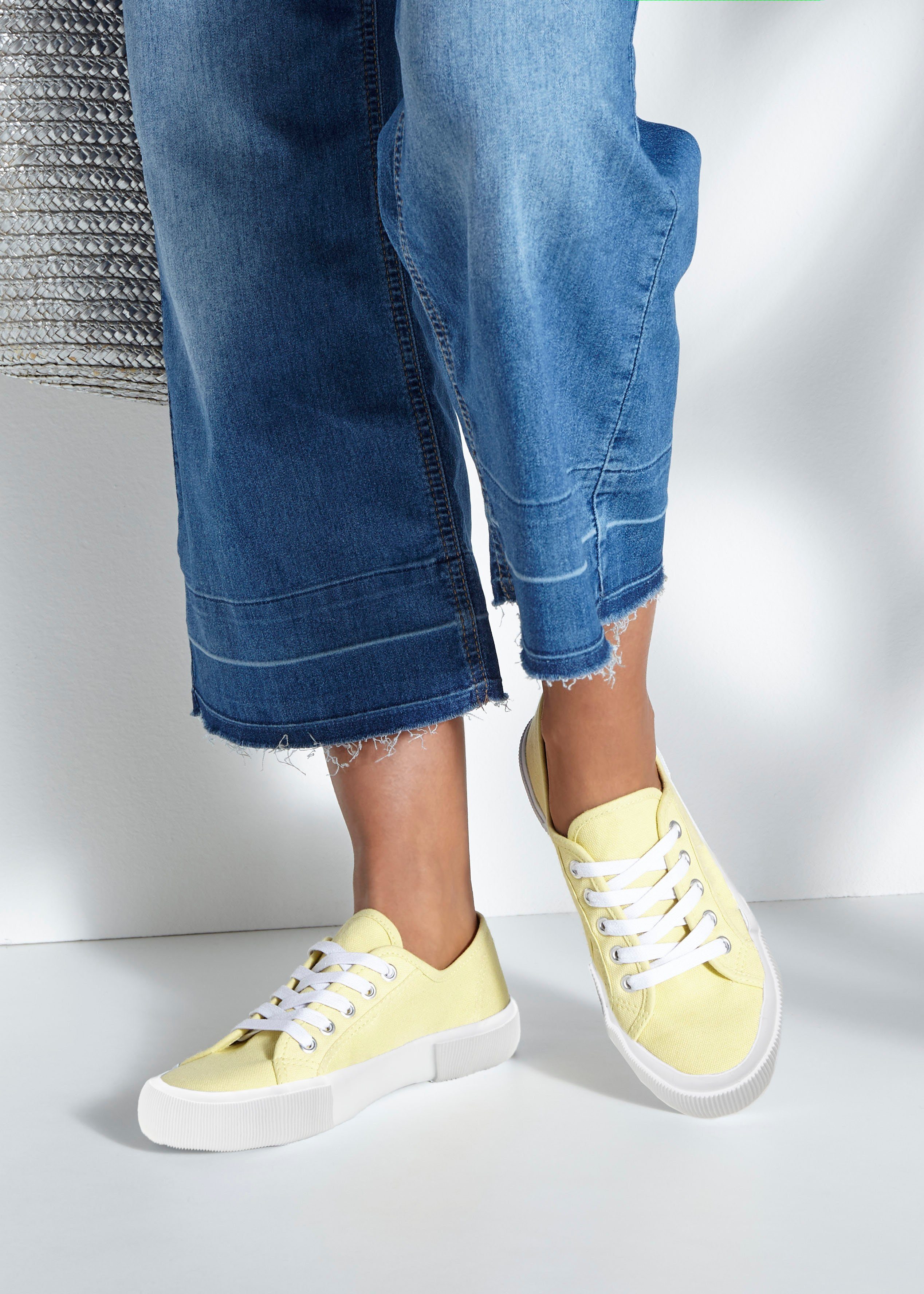 Lascana Sneakers van textiel, veterschoen, vrijetijdsschoen