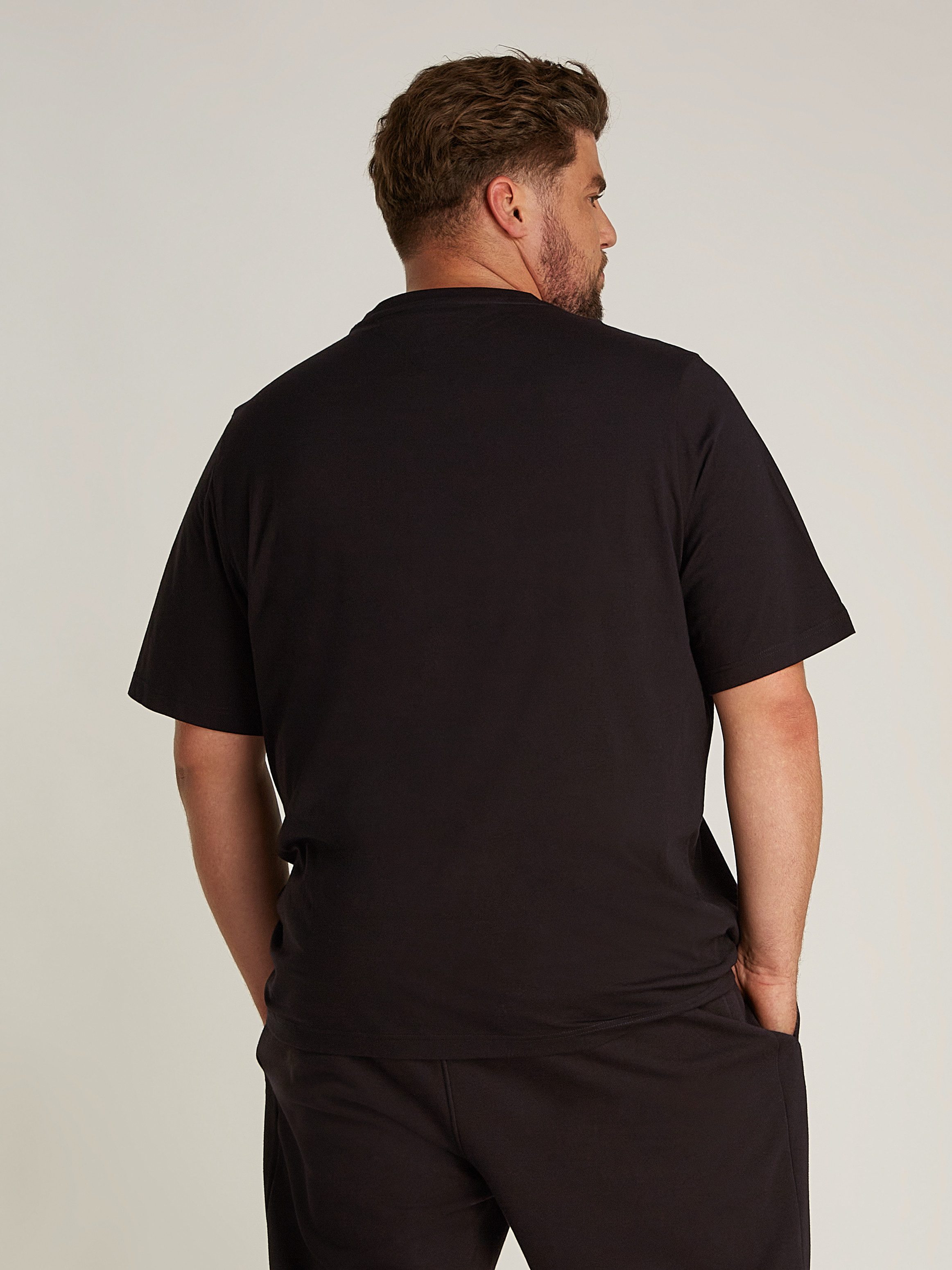 Tommy Hilfiger Shirt met ronde hals BT-BIG HILFIGER TEE-T in grote maten, met logo-opdruk, ronde hals