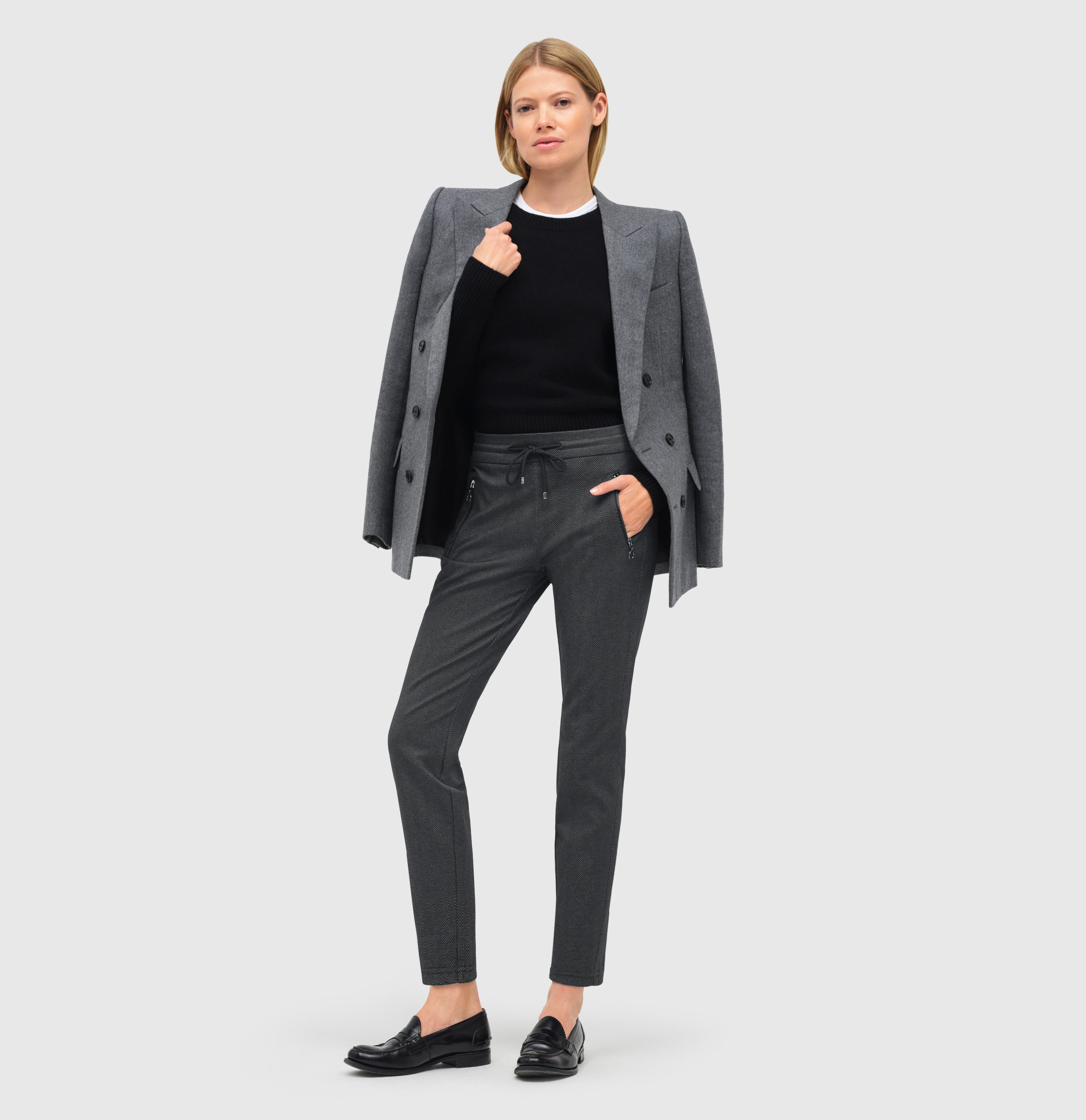 MAC Jerseybroek Easy Smart met subtiele ritszakken