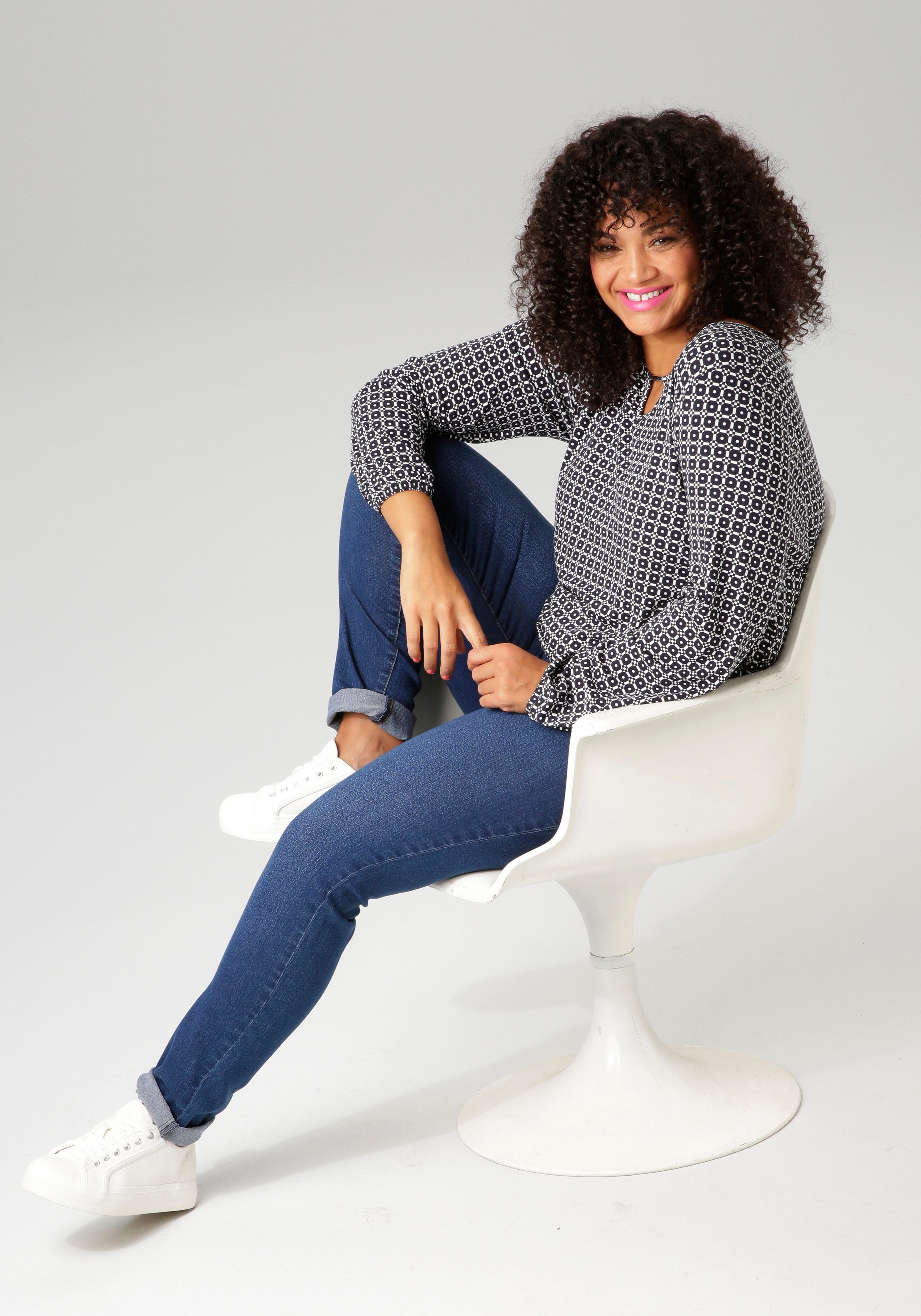 Aniston PLUS Skinny fit jeans regular taille - in subtiele used-wassing - nieuwe kollectie