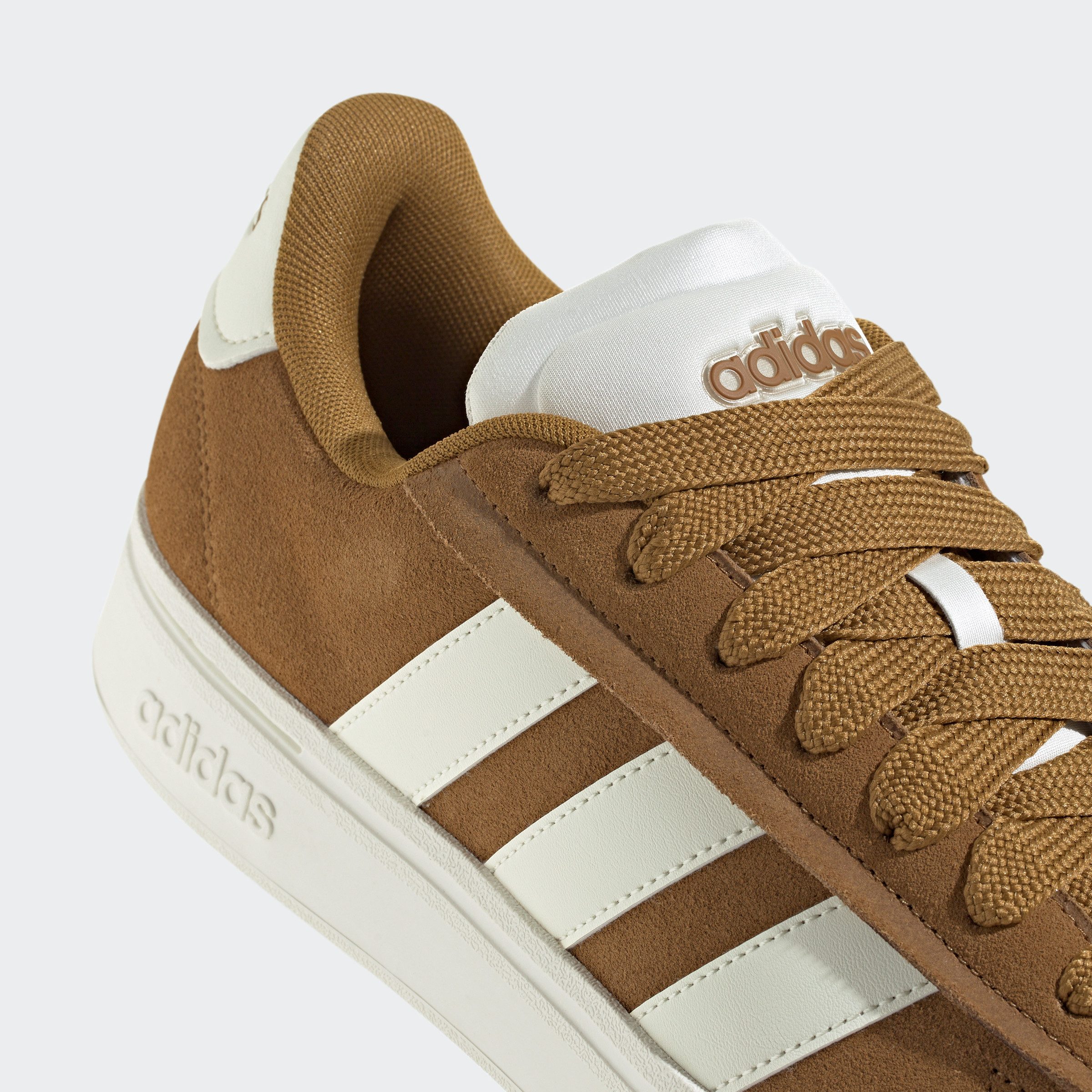adidas Sportswear Sneakers GRAND COURT ALPHA Design geïnspireerd door de adidas Campus 00