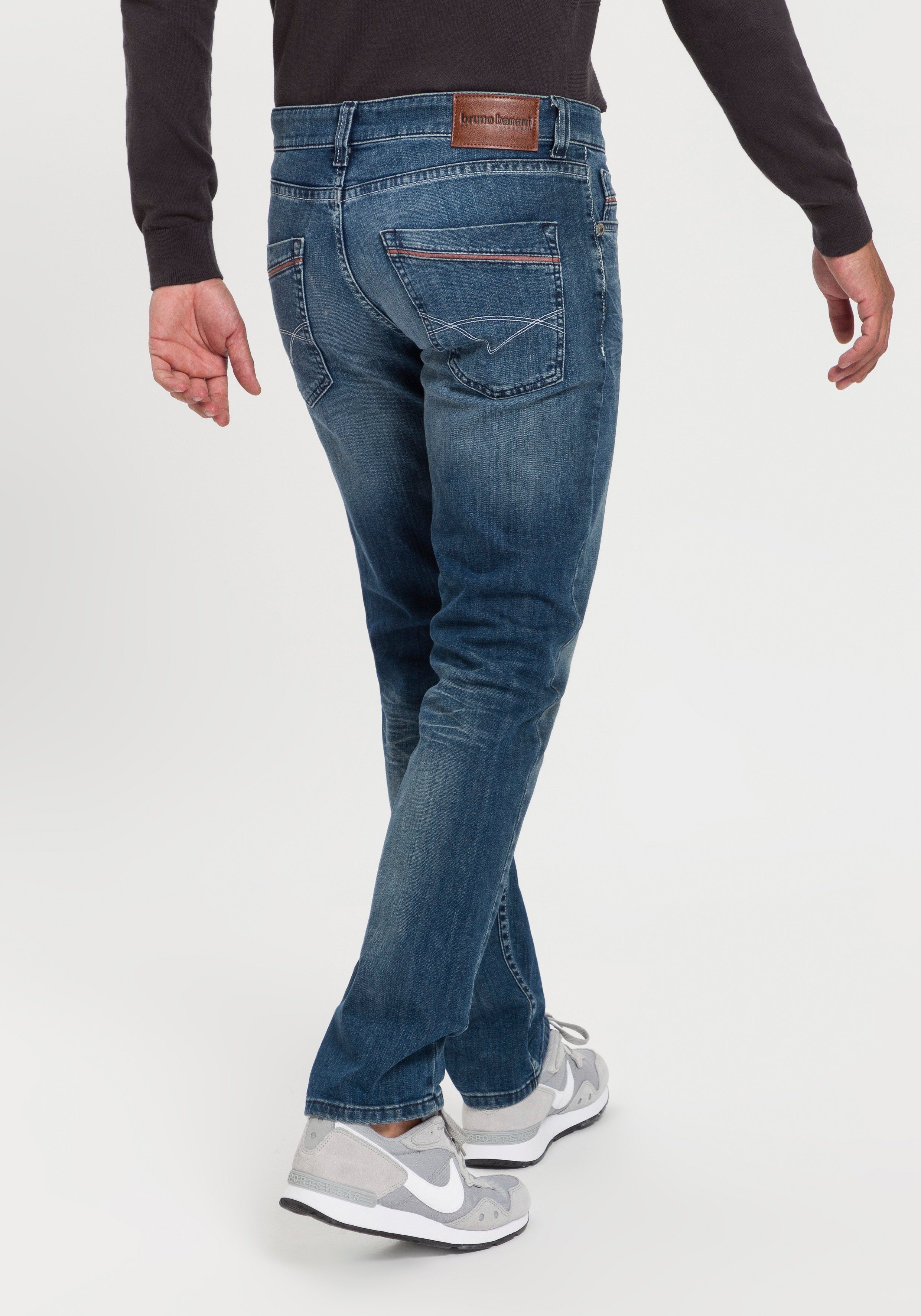 Bruno Banani Straight jeans Dylan rechte pasvorm, used-wassing, lage taille