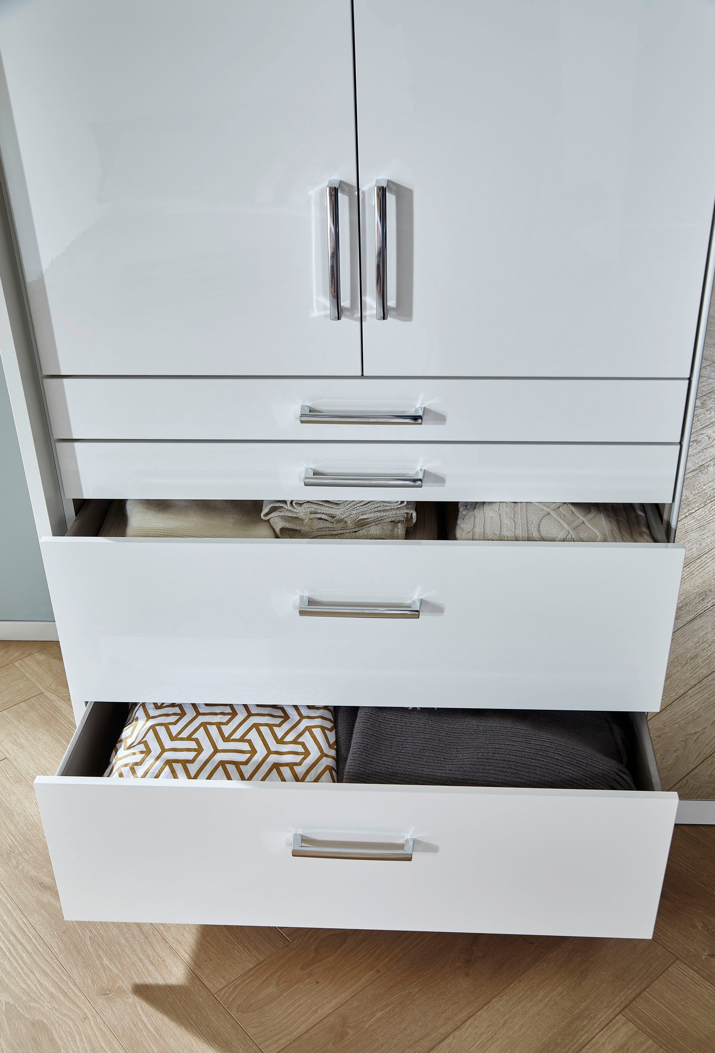 rauch Draaideurkast Kledingkast kast garderobe garderobekast topseller HOMBURG inclusief passe-partout, bovenste lade met indeling made in germany