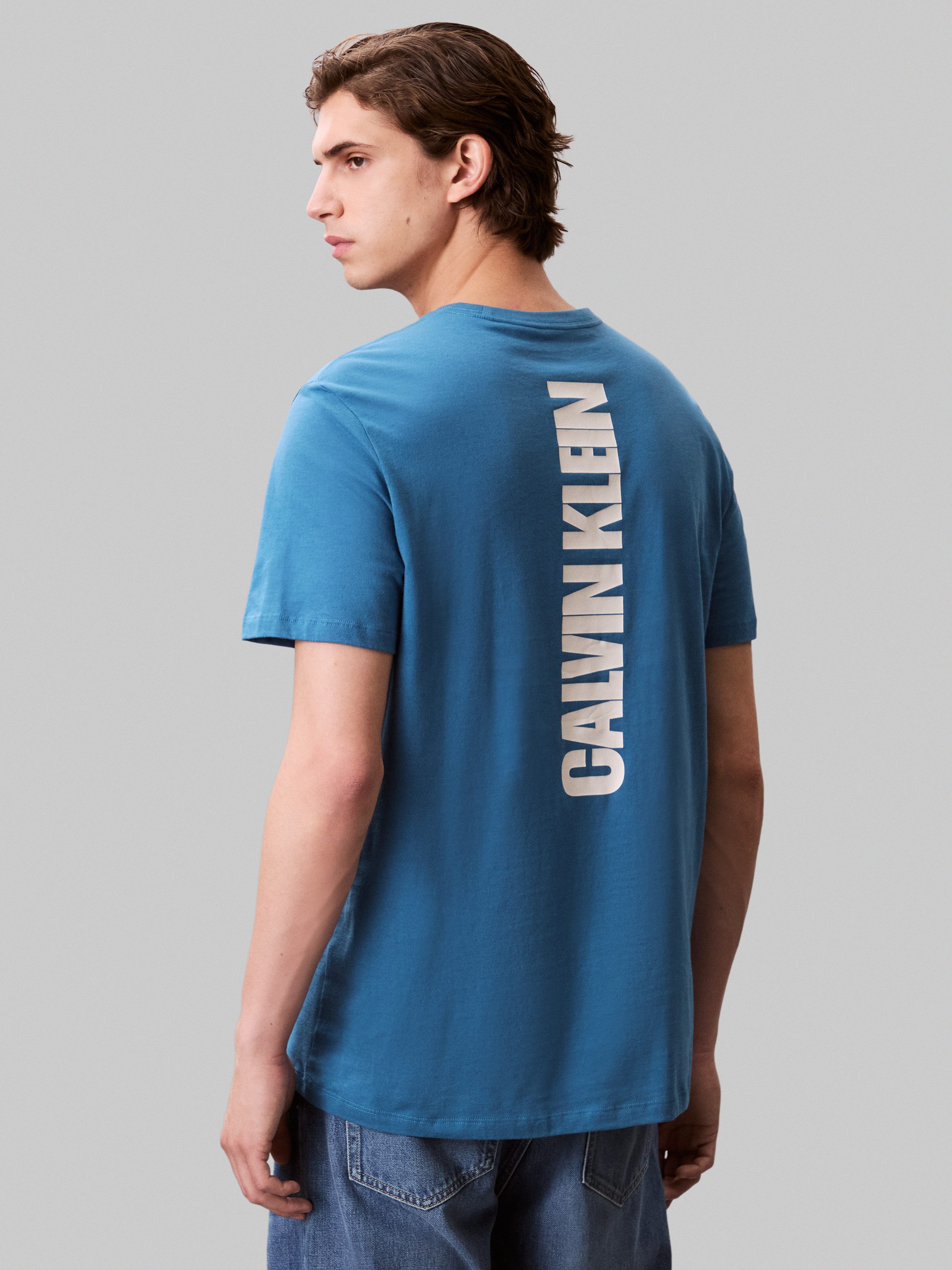 Calvin Klein T-shirt SS 30s E WRD STRTCH met grote logoprint op de rug