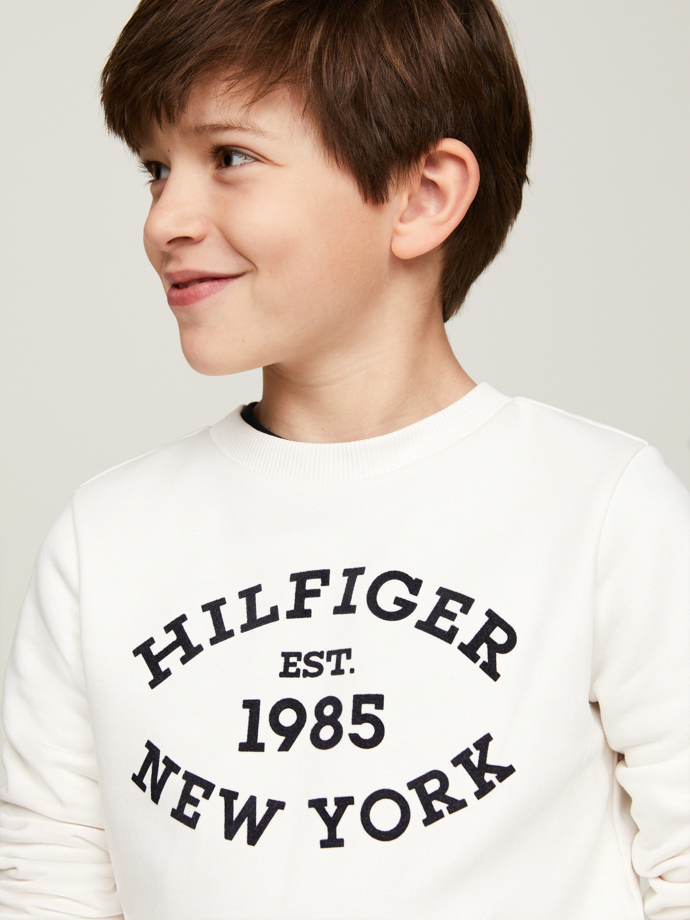 Tommy Hilfiger Sweatshirt MONOTYPE FLOCK REG SWEATSHIRT Kinderen tot 16 jaar met logo tekst