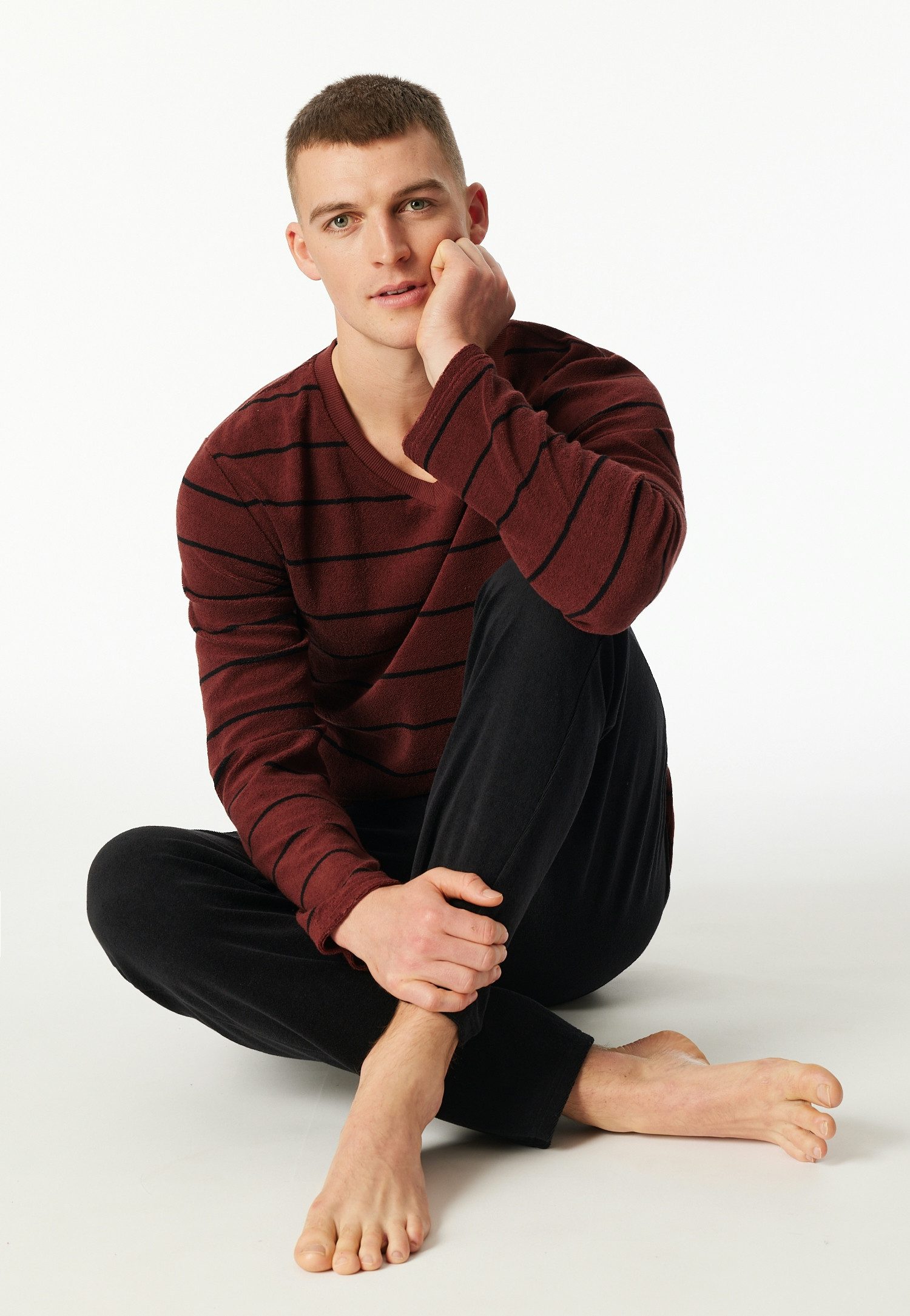 Schiesser Pyjama Casual Nightwear zijzakken, verwarmend, badstof, v-hals, lange mouw (2-delig)