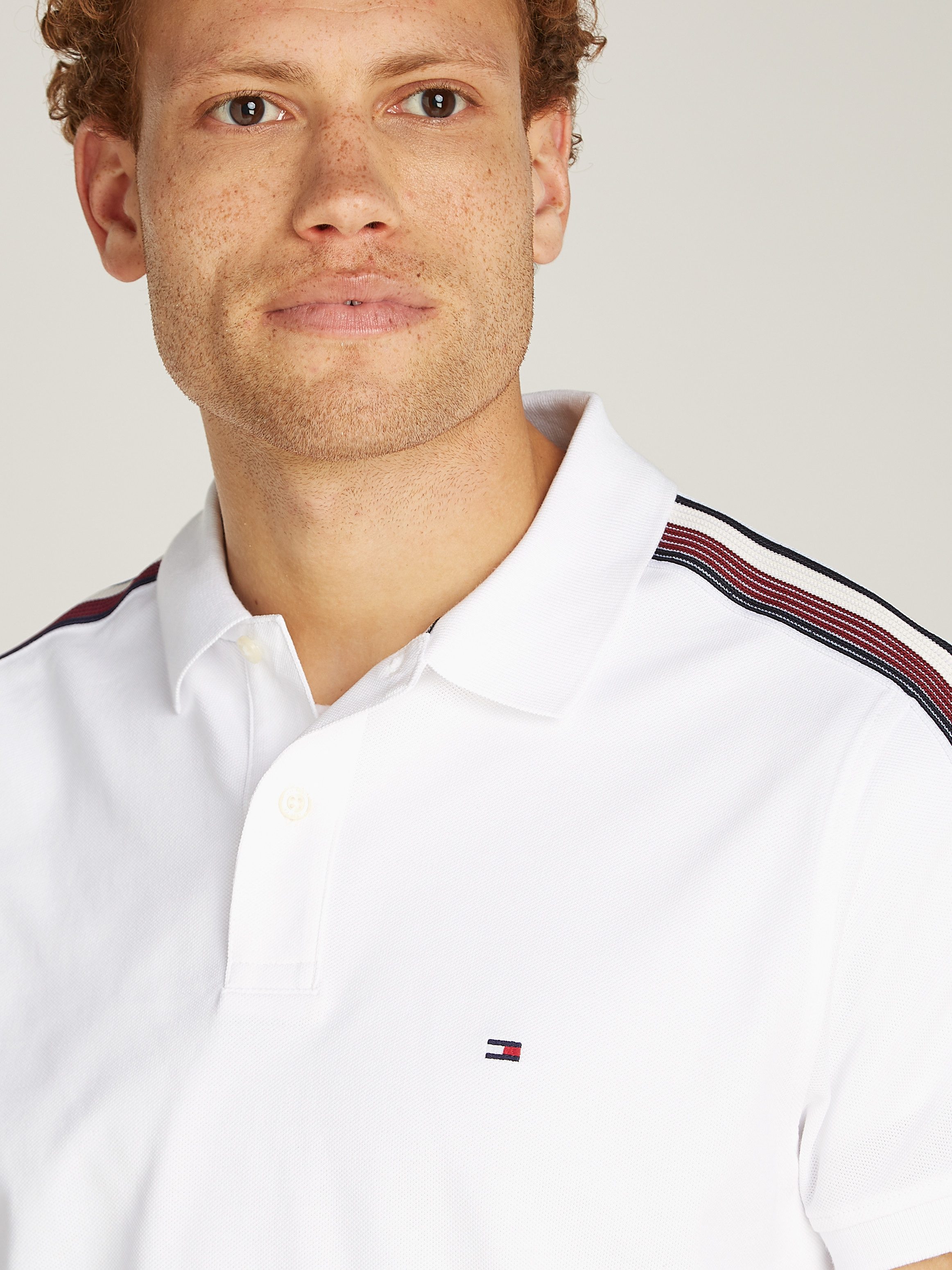 Tommy Hilfiger Poloshirt SHADOW GS REG POLO Strepen in Tommy kleur op de schouder