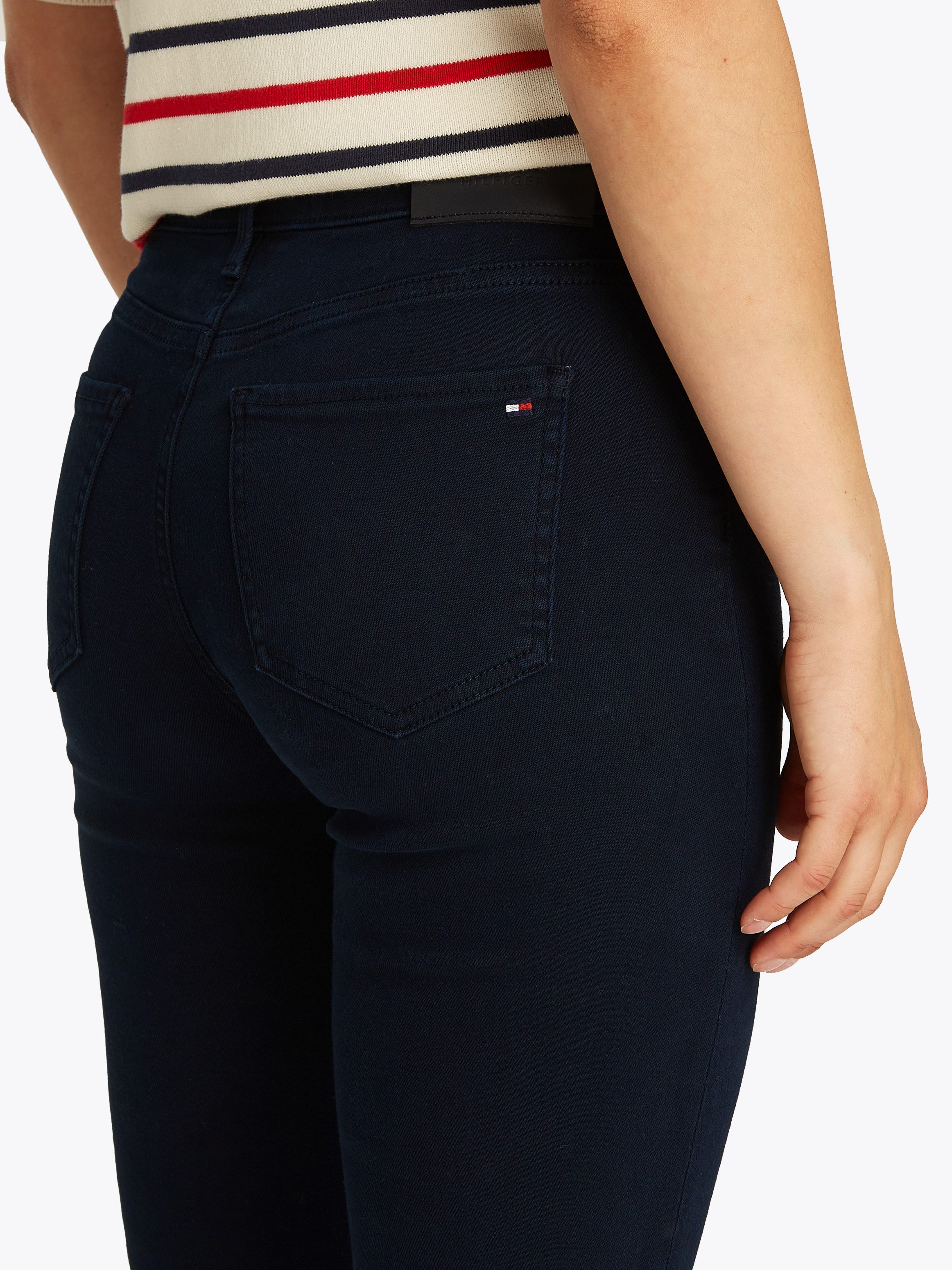 Tommy Hilfiger Skinny fit jeans COMO Skinny RW ACE met logo-badge en enkellange snit