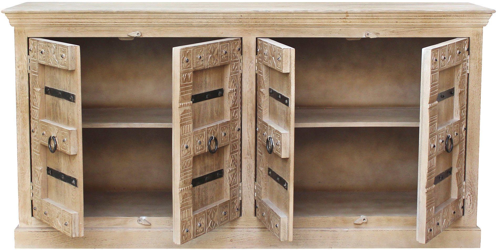 SIT Dressoir Daipur met luxueus houtsnijwerk