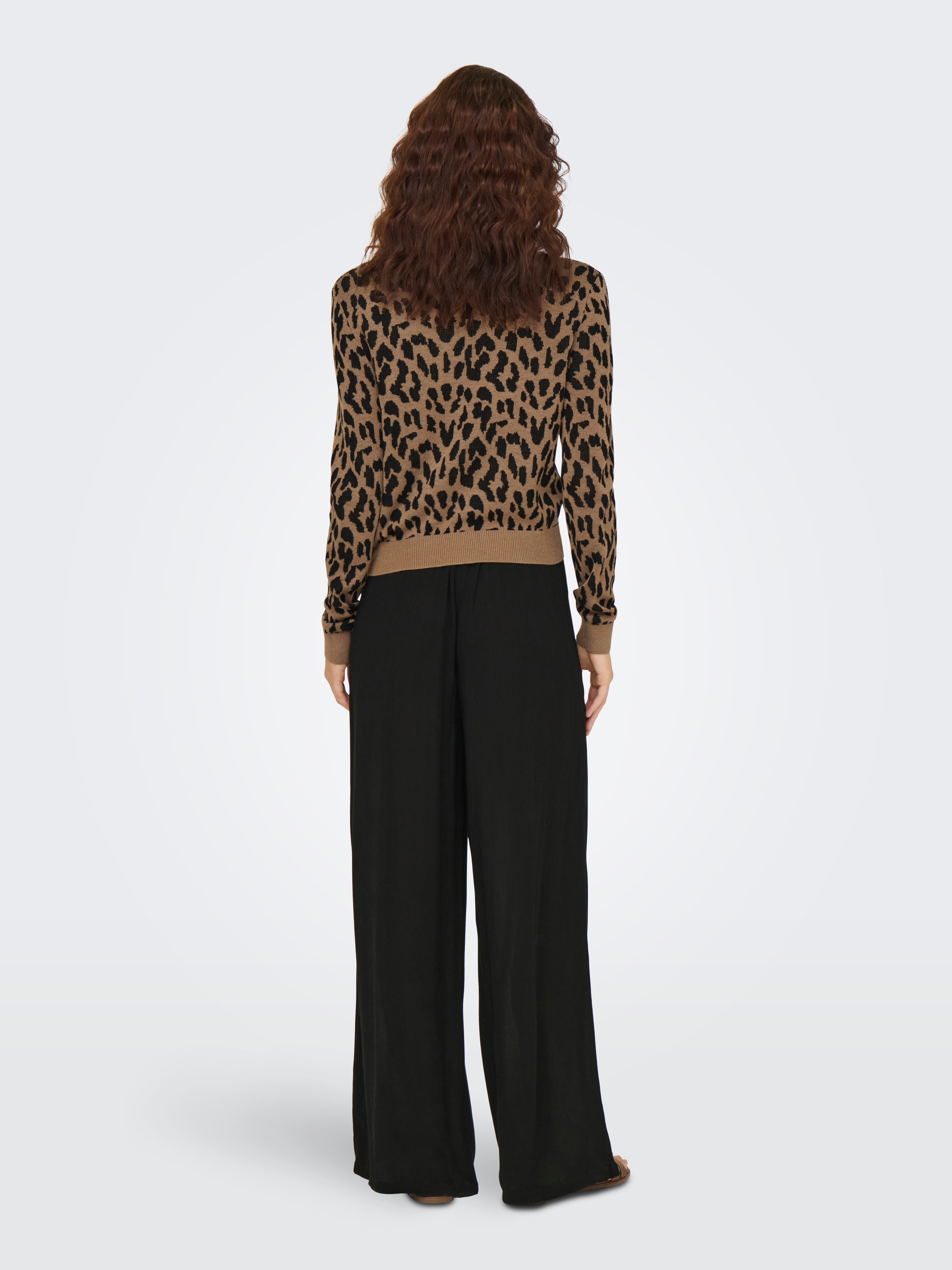 Only Trui met ronde hals ONLVIENNA LS JQ LEO O-NECK CC KNT