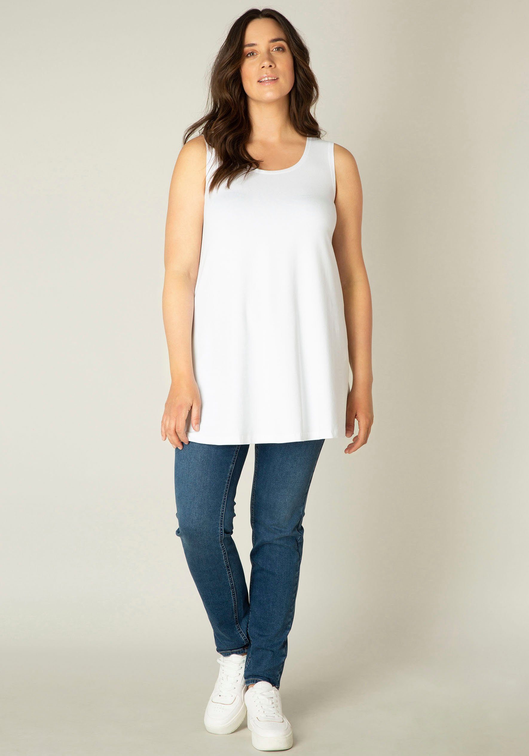 Base Level Curvy Lang shirt Abbigale Iets uitlopende A-lijn