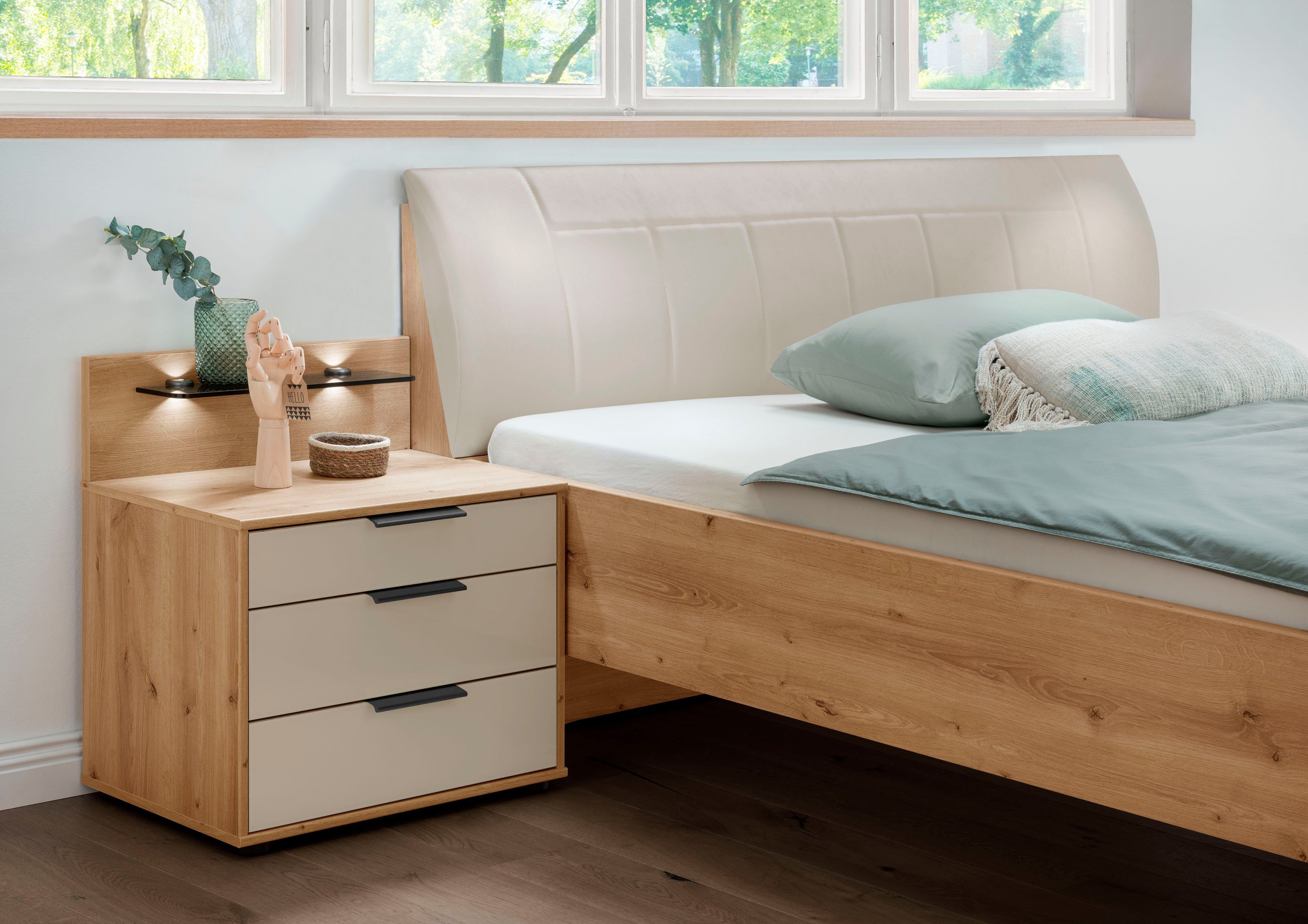 WIEMANN Futonbed Monaco, Bedframe, Bedframe, comfortabel gestoffeerd hoofdbord