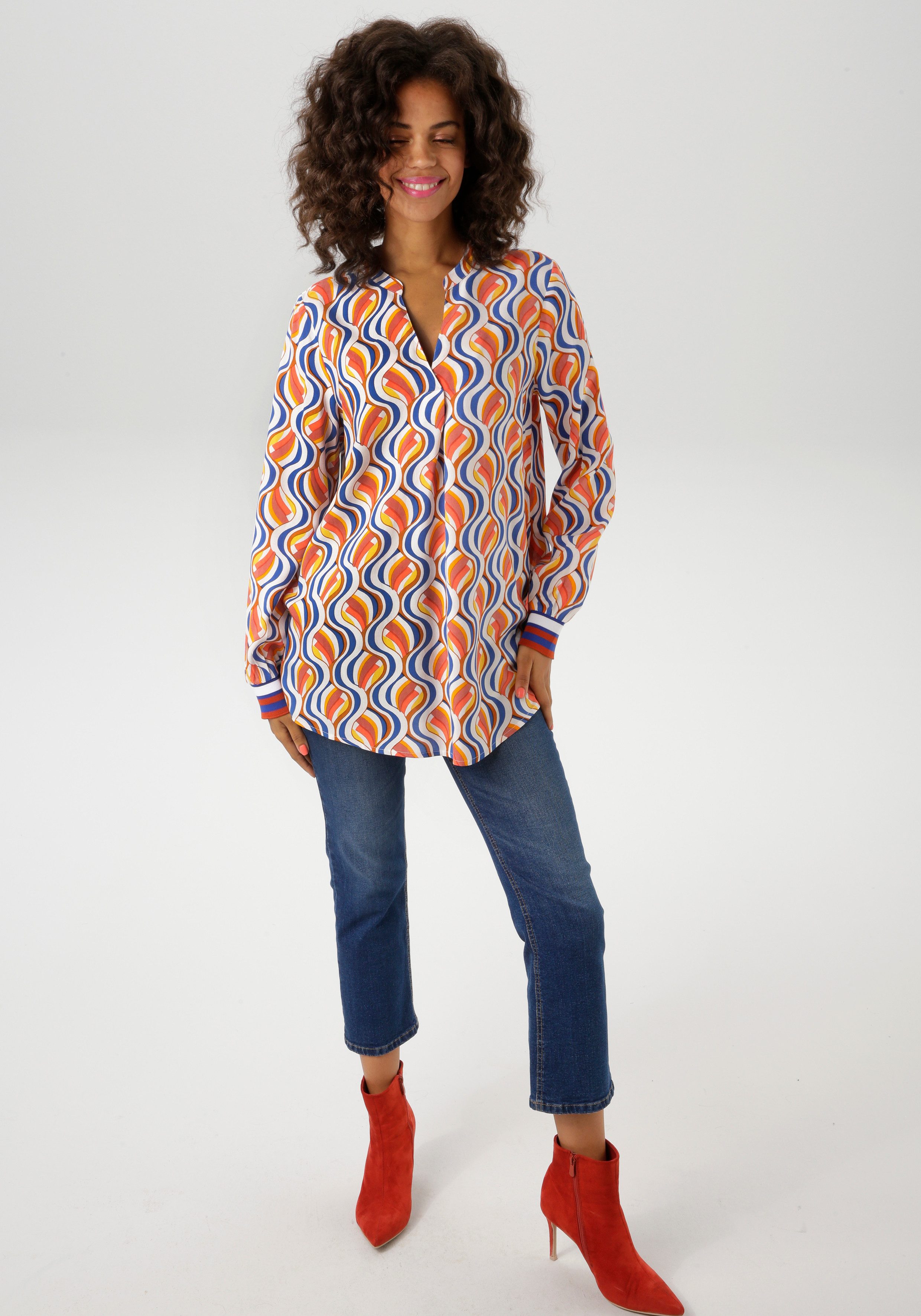 Aniston CASUAL Blouse zonder sluiting met interessant retro-patroon