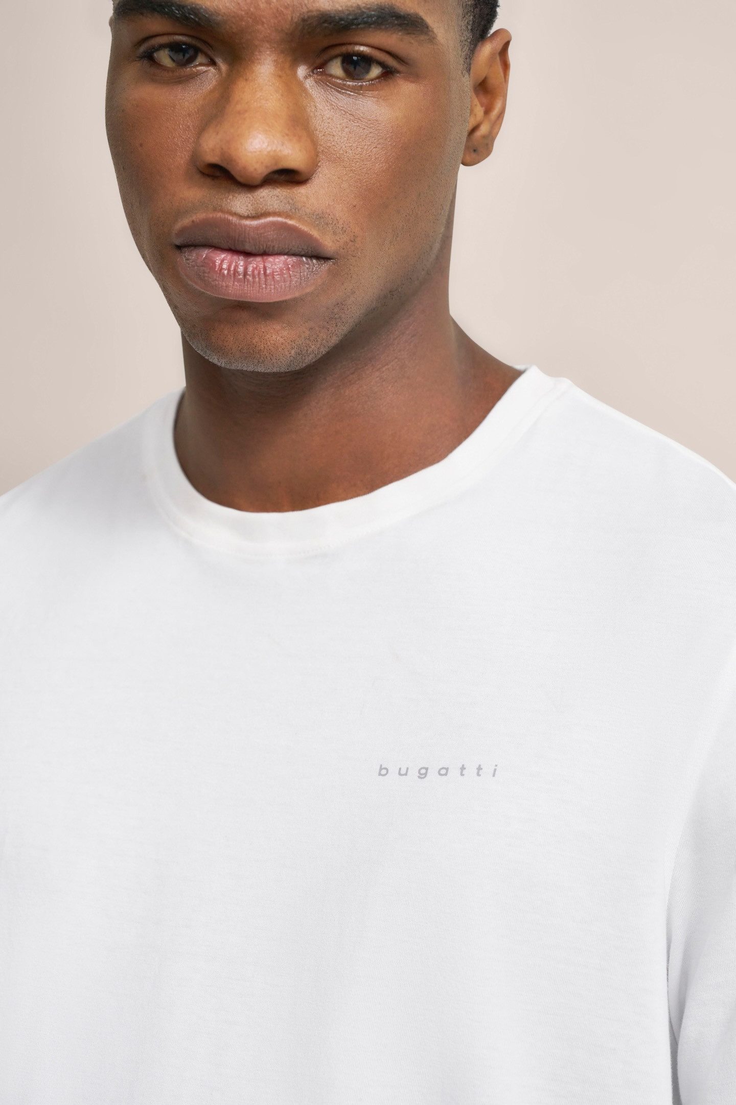 Bugatti T-shirt gemaakt van katoen