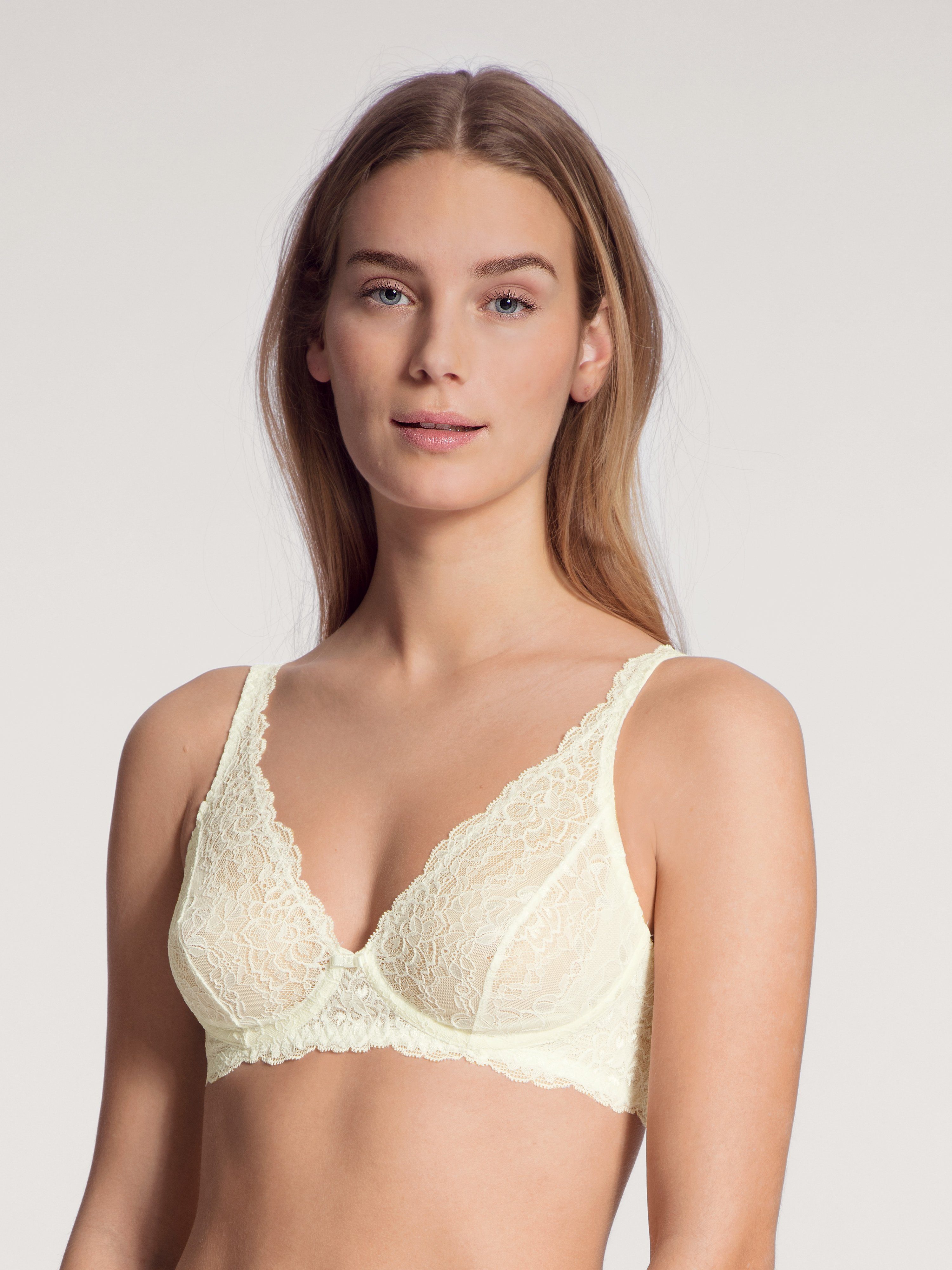 CALIDA Soft-bh Sensual Secrets met verticale naad en vormende cupnaad