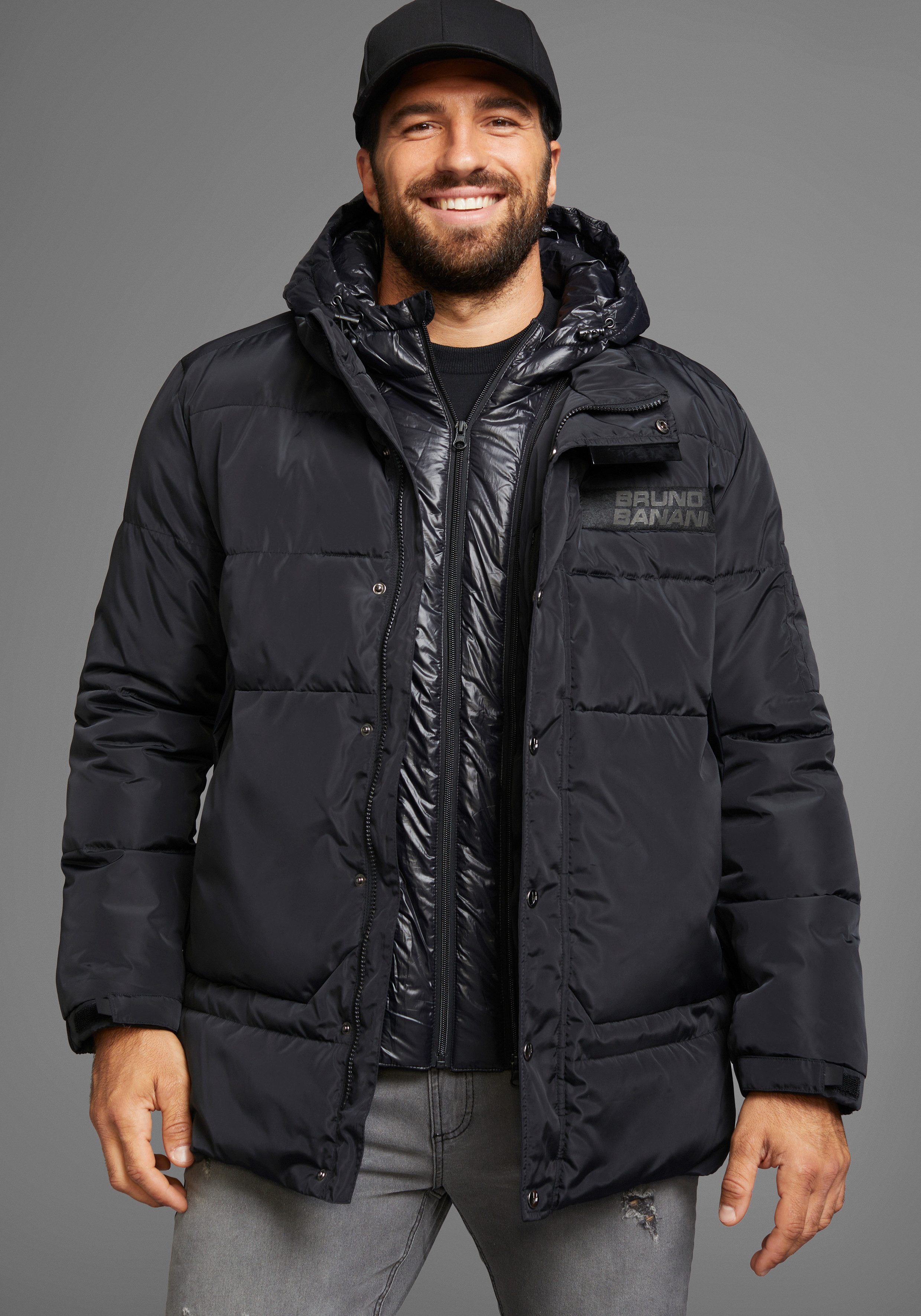 Bruno Banani Winterjack warm materiaal hoge kraag verstelbare capuchon
