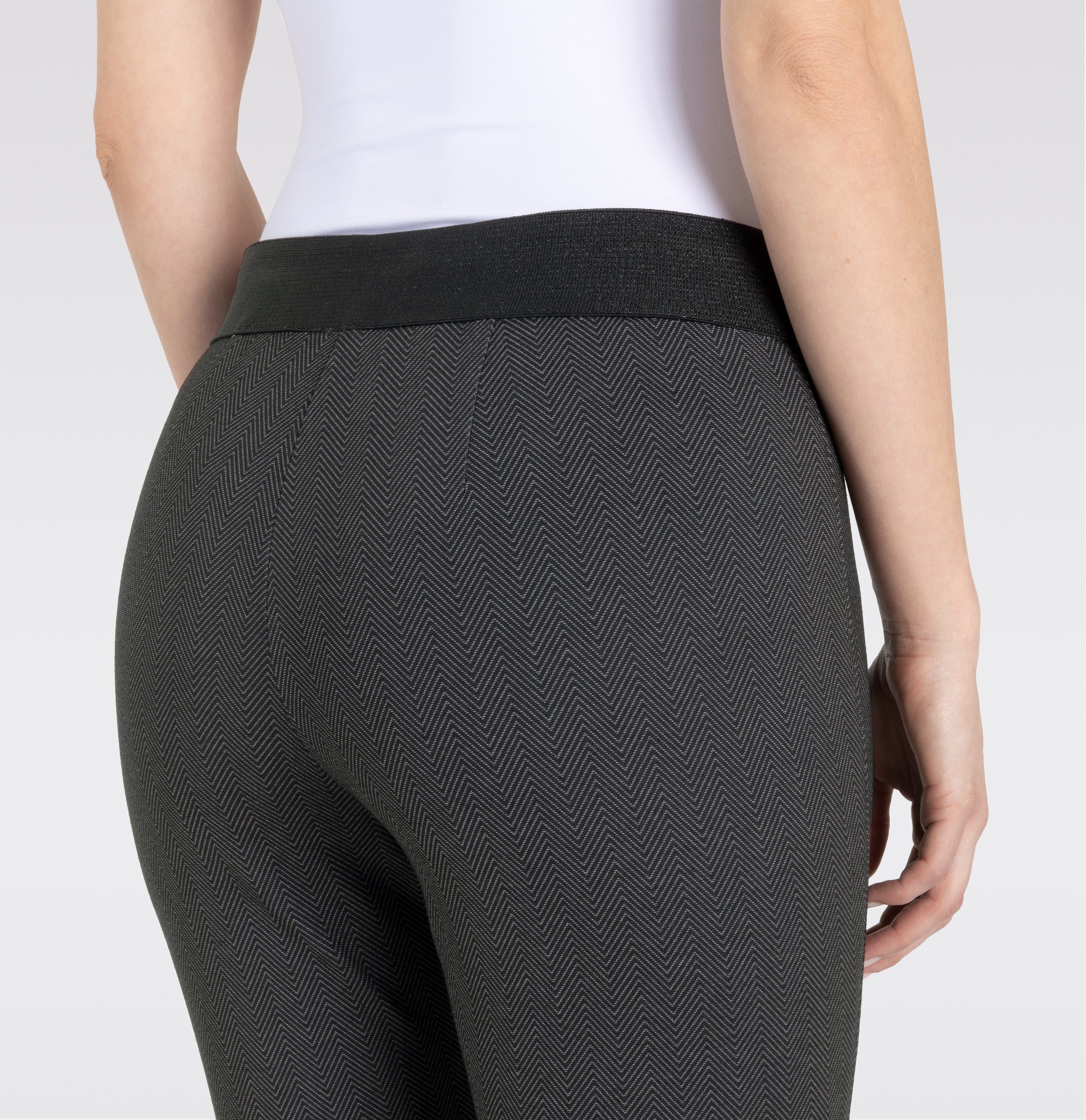 MAC Jerseybroek Easy Smart met subtiele ritszakken