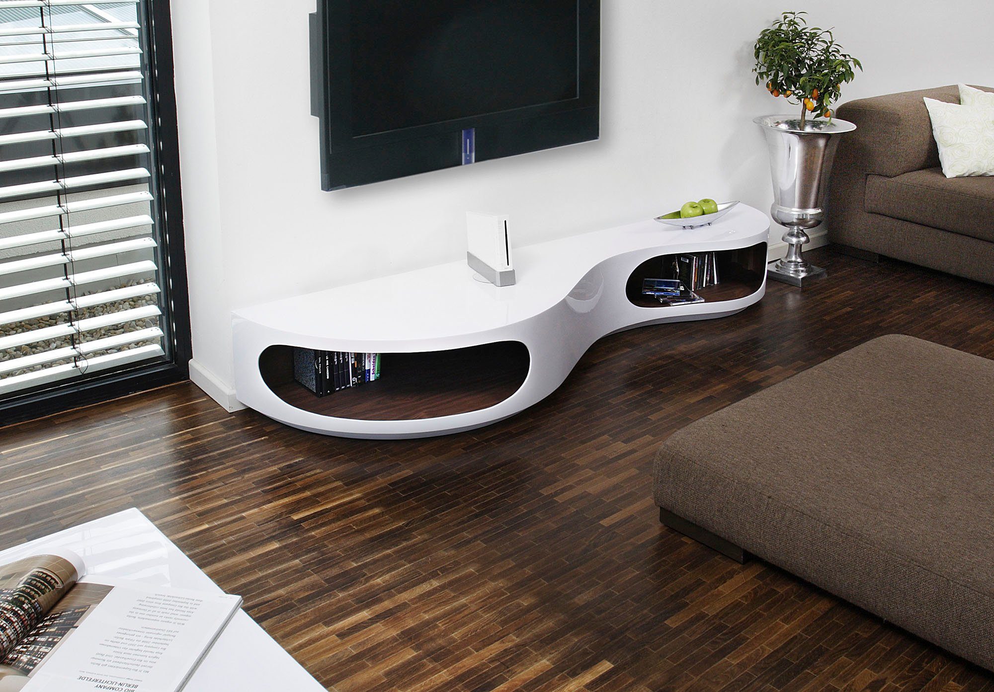 SalesFever Tv-meubel Commode in moderne vorm, tv-kast in hoogglans lowboards maat 200x50x30 cm wit