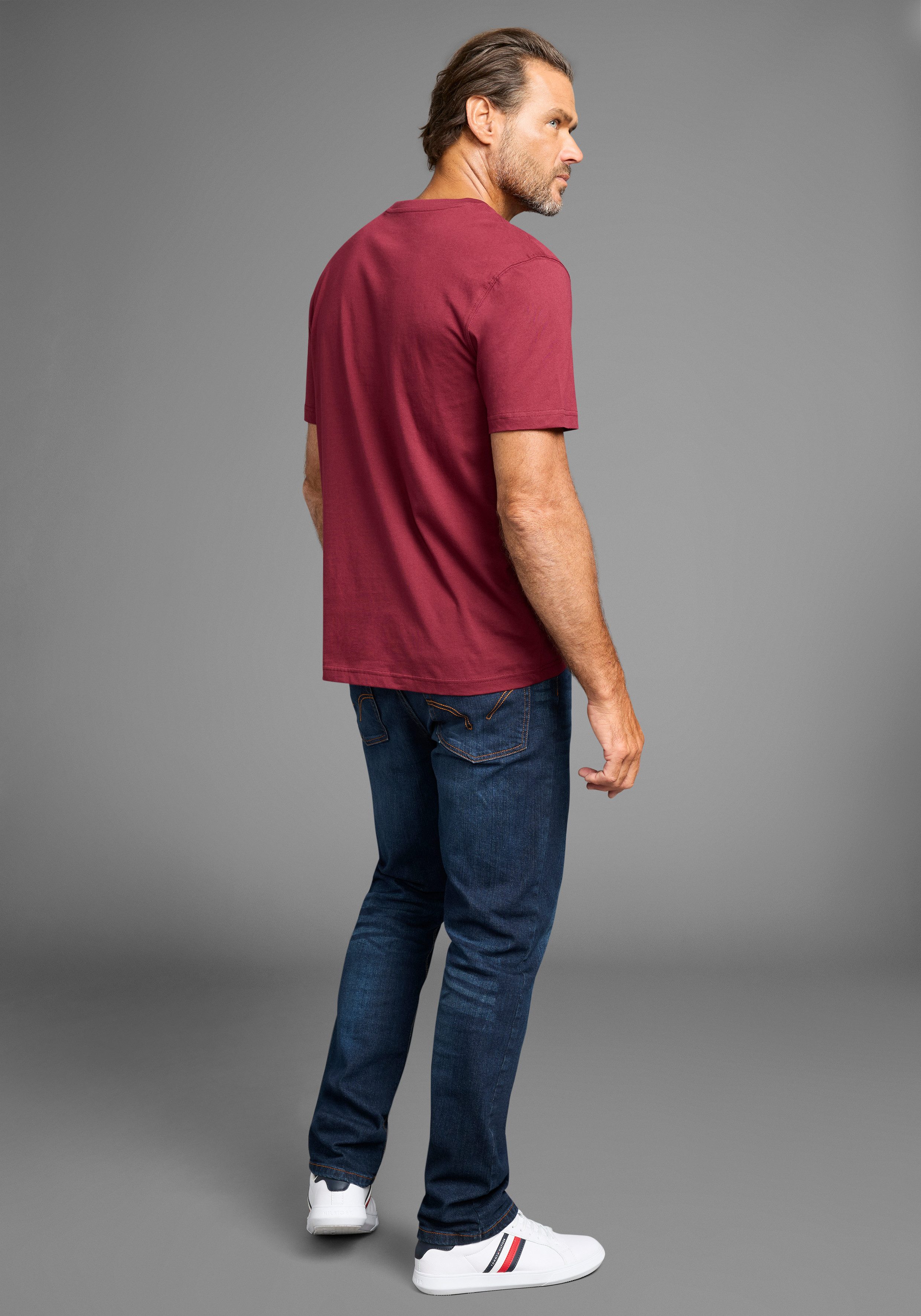Man's World Shirt met ronde hals Korte mouwen, regular fit, effen, ronde hals, van katoen (5-delig, Set van 5)