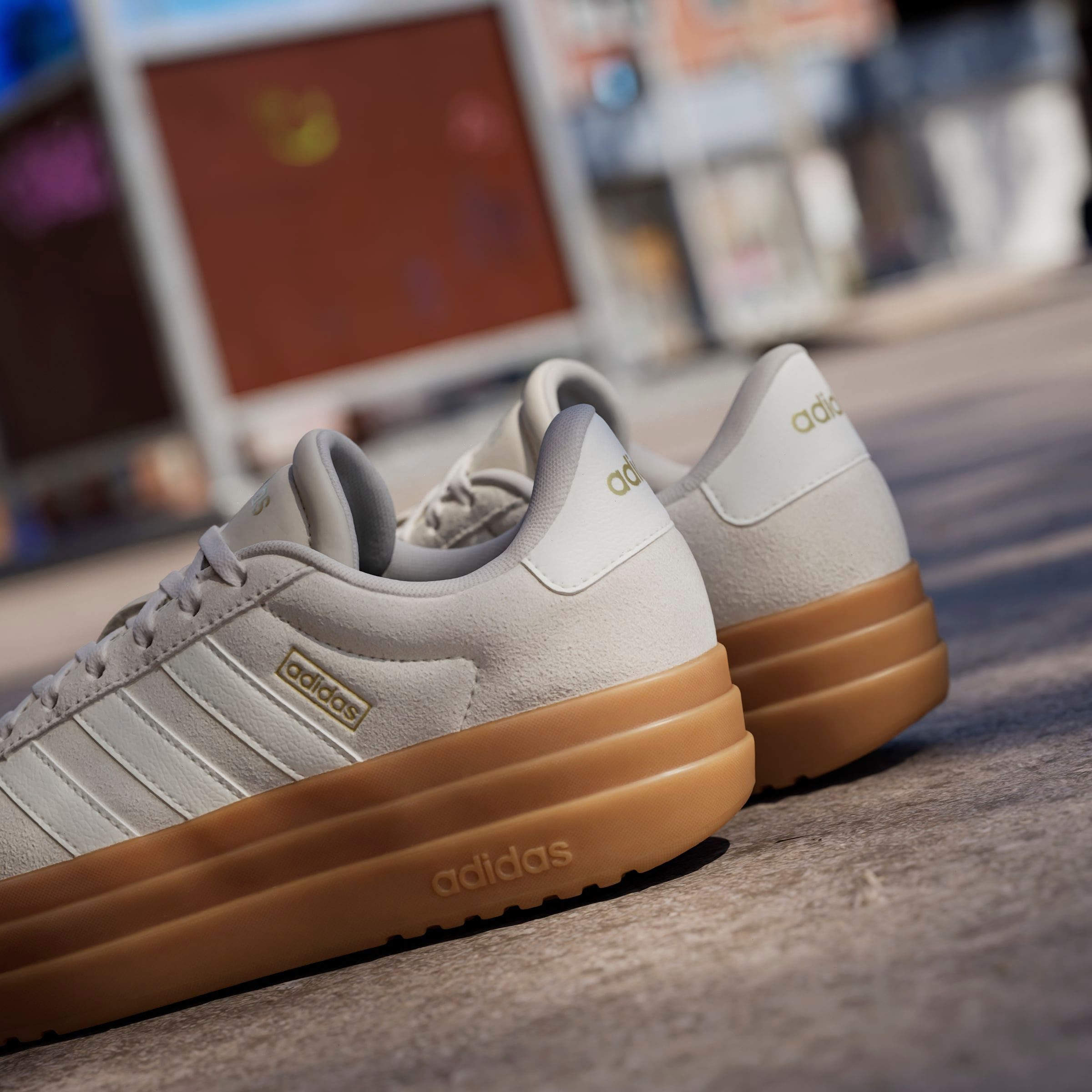 adidas Sportswear Sneakers VL COURT BOLD Design in de voetsporen van de adidas Gazelle Bold