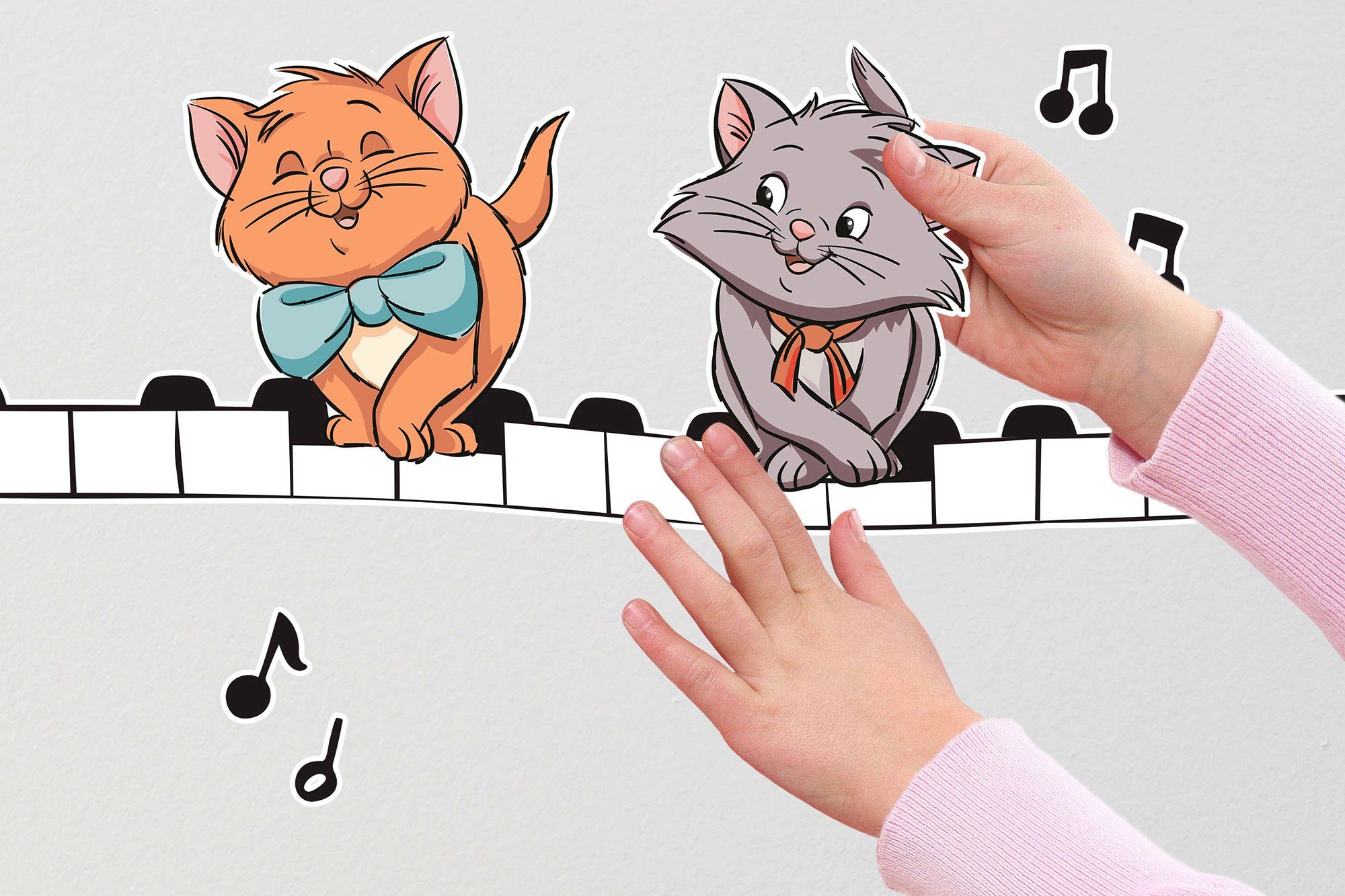 Komar Wandfolie Aristocats Kittens - afm. 50 x 70 cm zelfklevend, wandstickers, kinderkamer (7-delig)