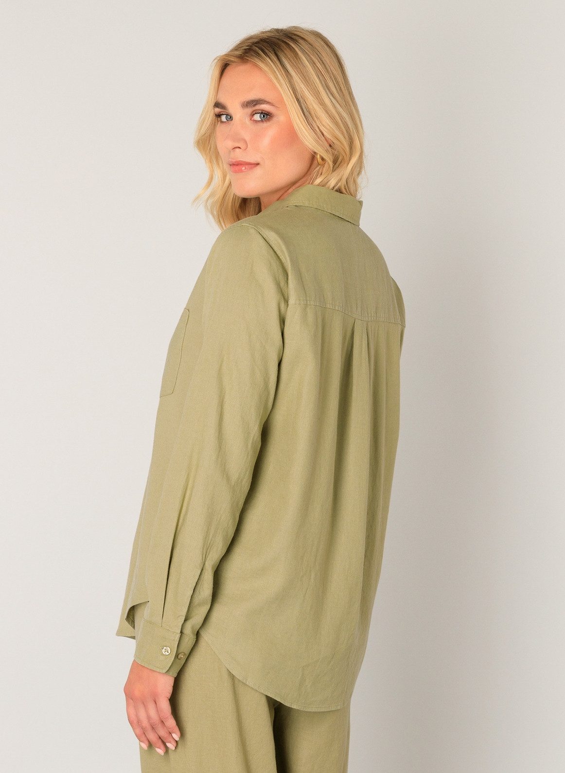 Base Level Overhemdblouse YAEL