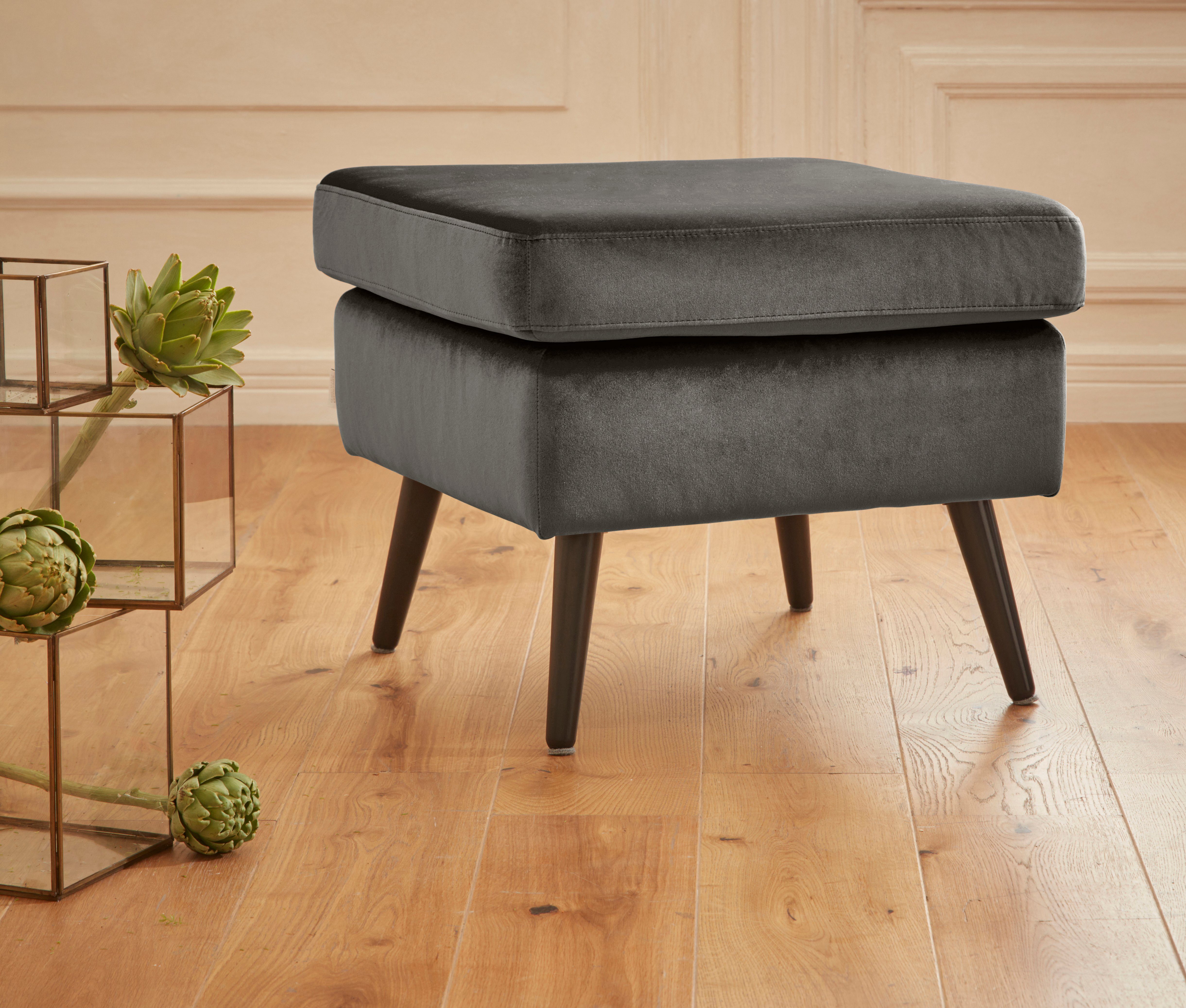 Guido Maria Kretschmer Home&Living Hocker Sallito de kleinere versie van 'salla', in 6 stofkwaliteiten