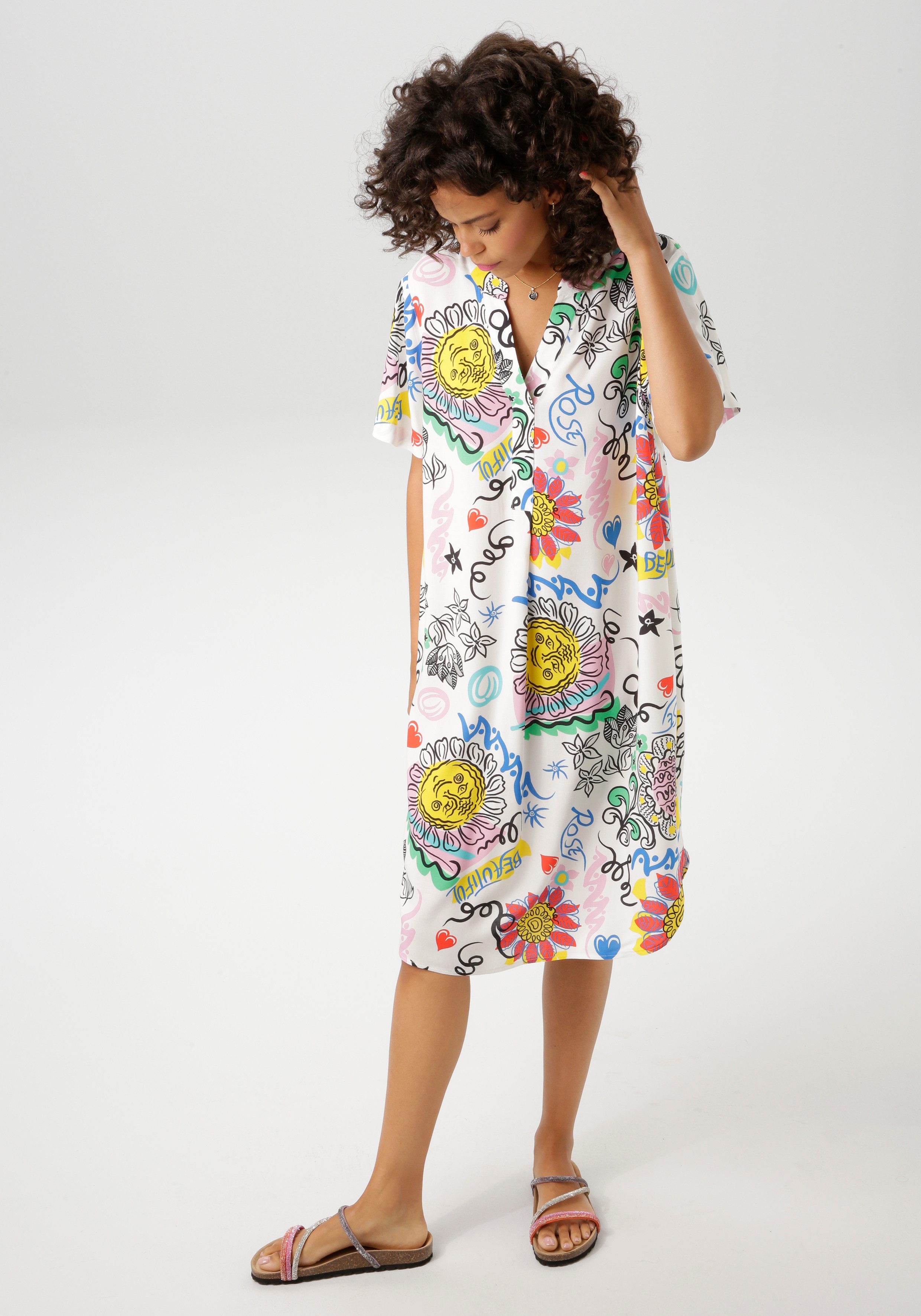 Aniston CASUAL Zomerjurk met kleurrijke, kunstzinnige print - nieuwe collectie