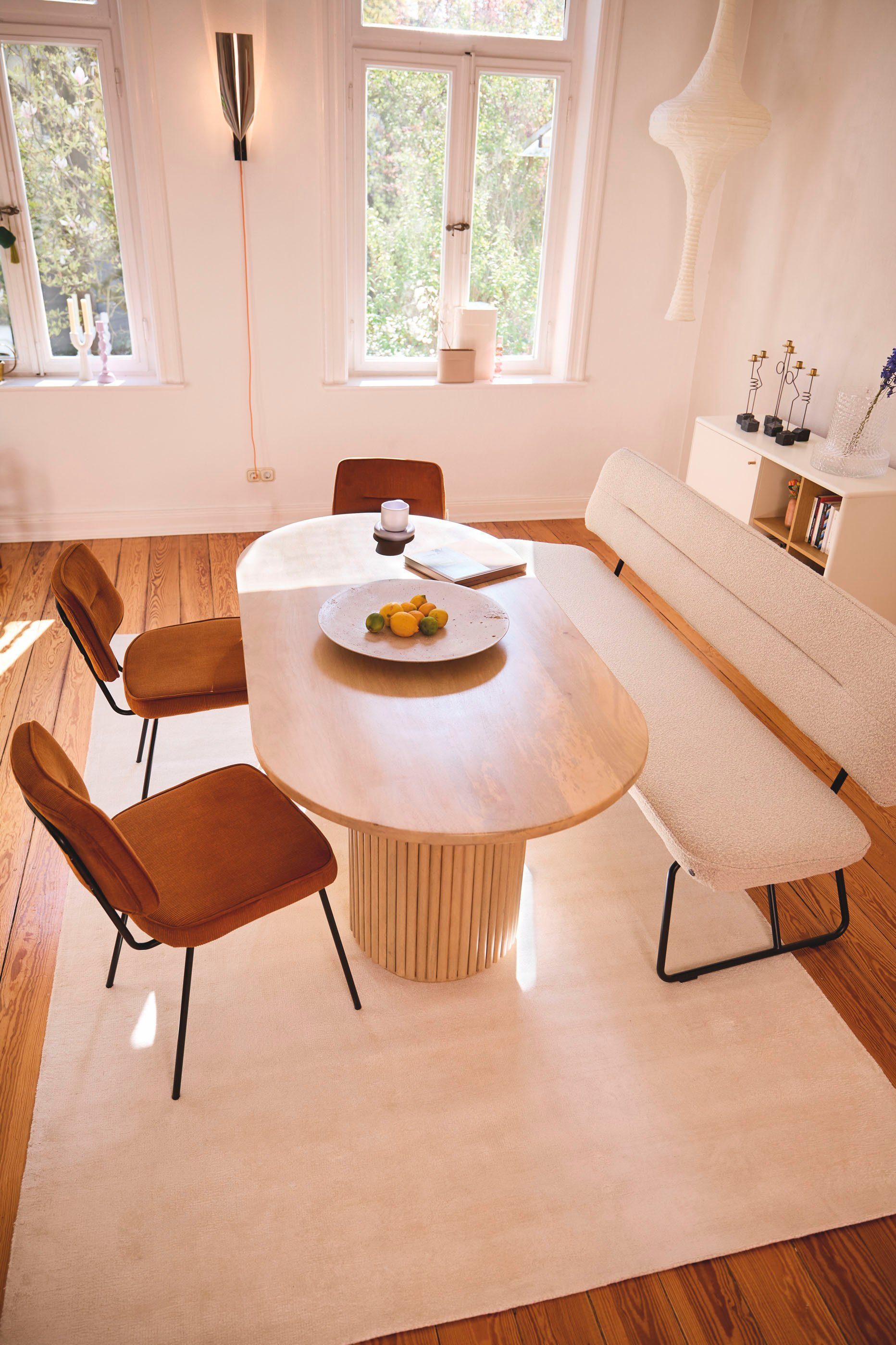TOM TAILOR HOME Eettafel Ripped met tafelpoten in extravagante ribbel-look
