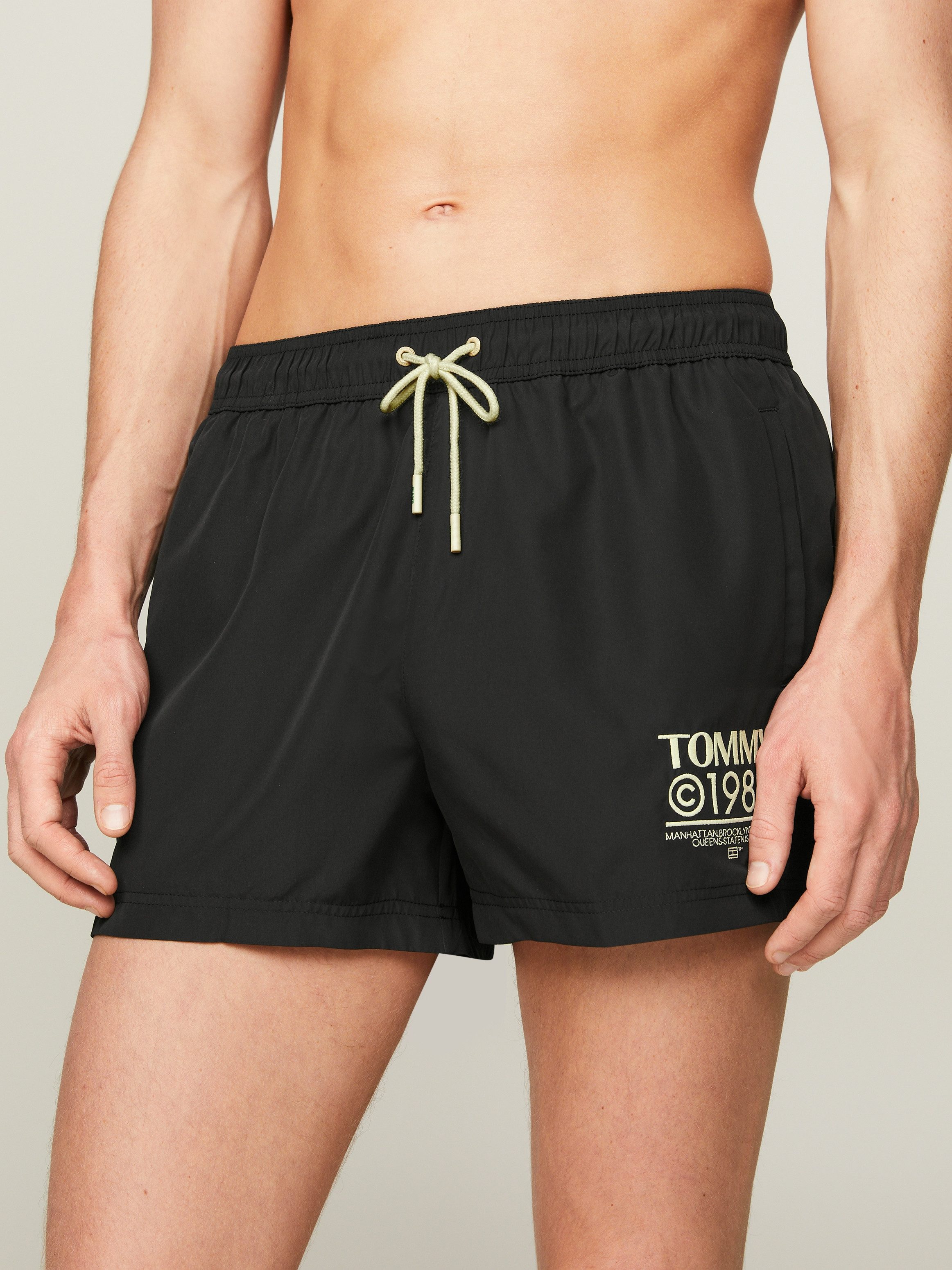Tommy Hilfiger Swimwear Zwemshort SF SHORT DRAWSTRING met iconische logo-inscriptie