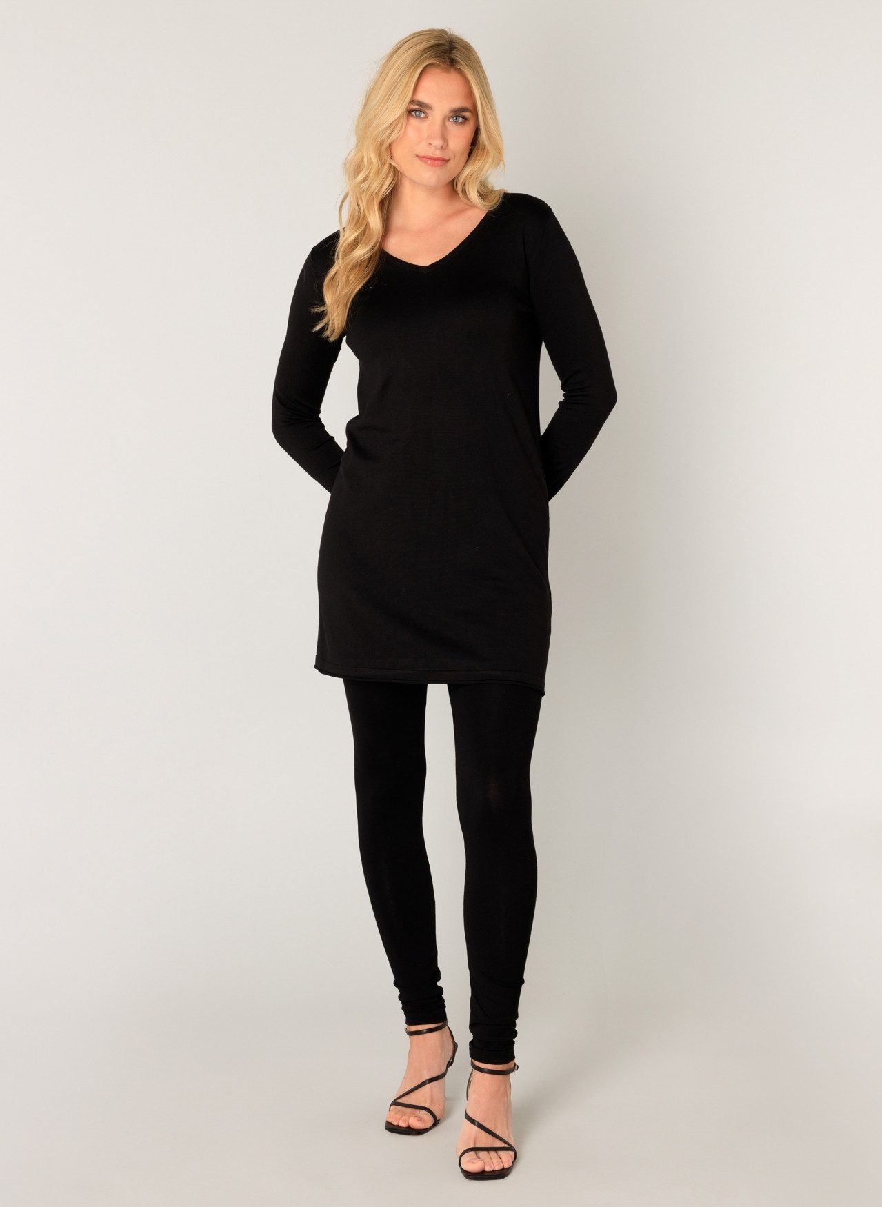 Base Level Lange trui BAS-YOLA-LONG-PULLOVER