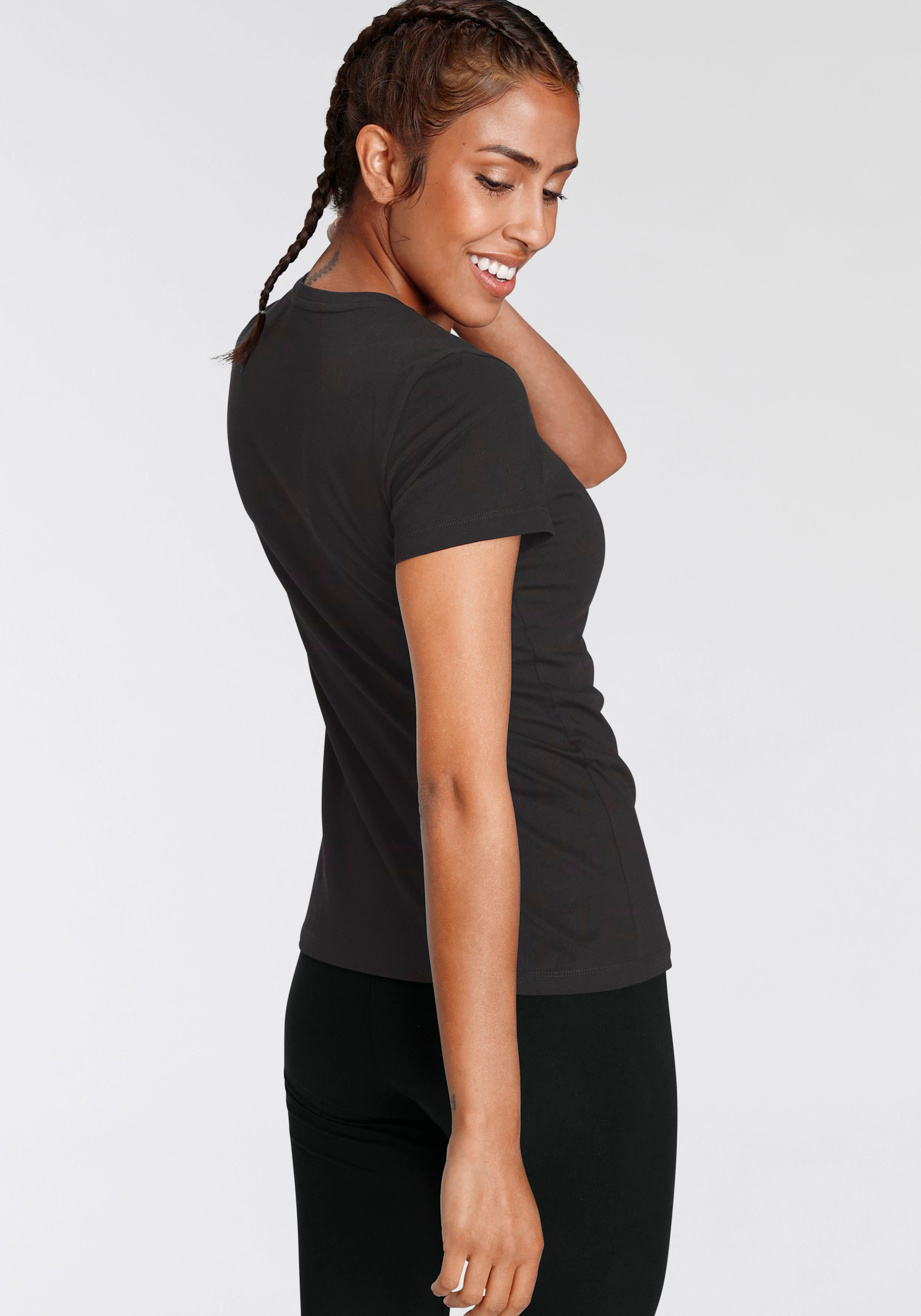 PUMA T-shirt BETTER ESSENTIALS TEE
