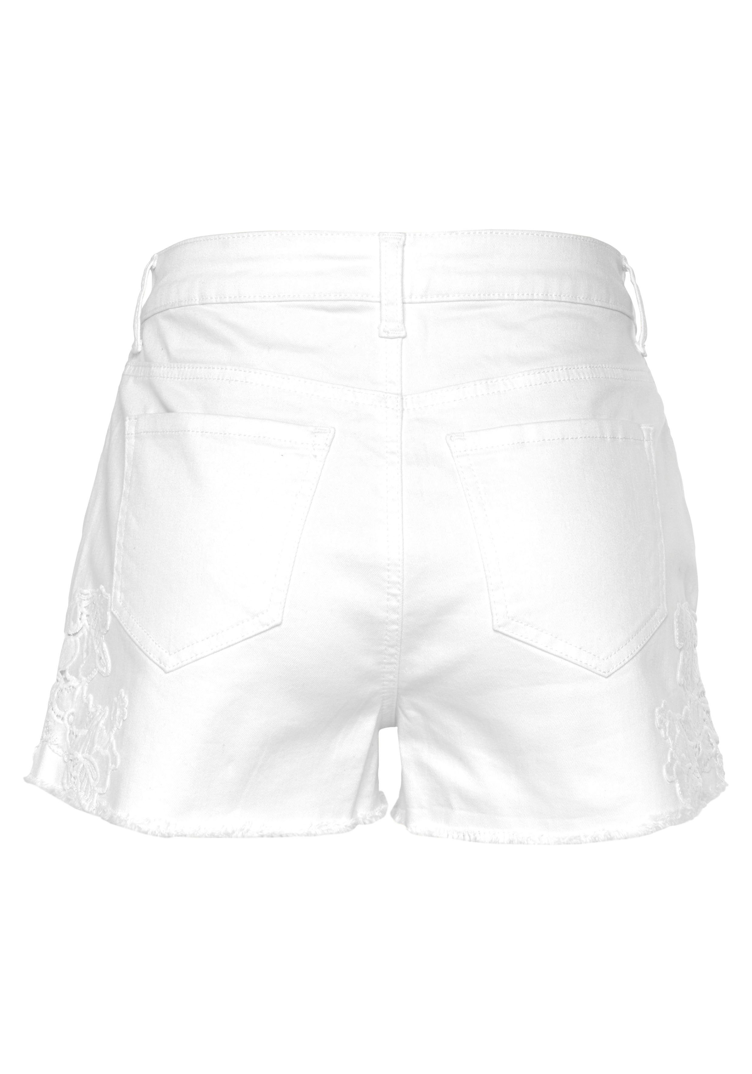 Vivance Jeansshort met kantdetail korte broek zomershort modieus