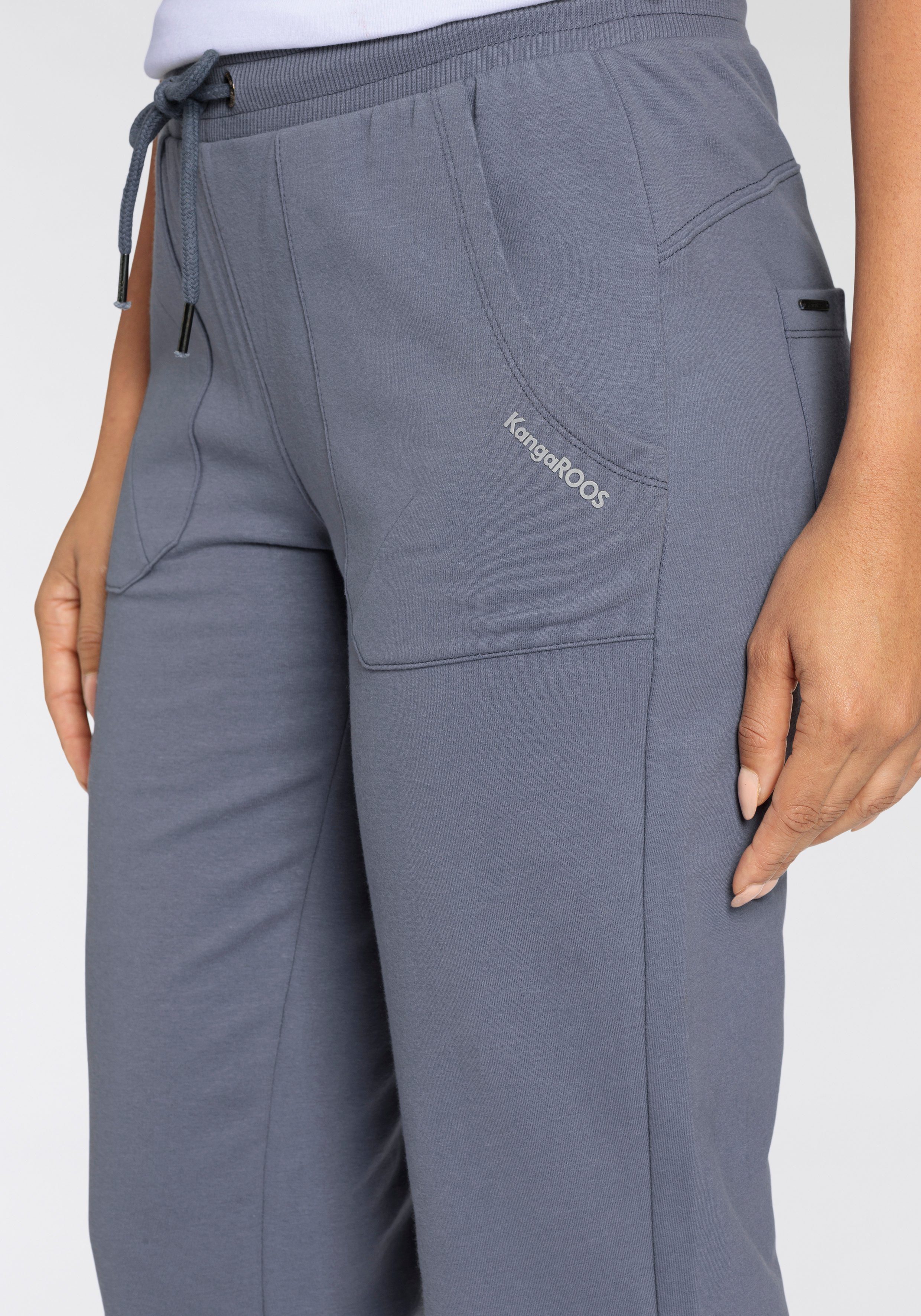 KangaROOS Joggingbroek met grote zakken