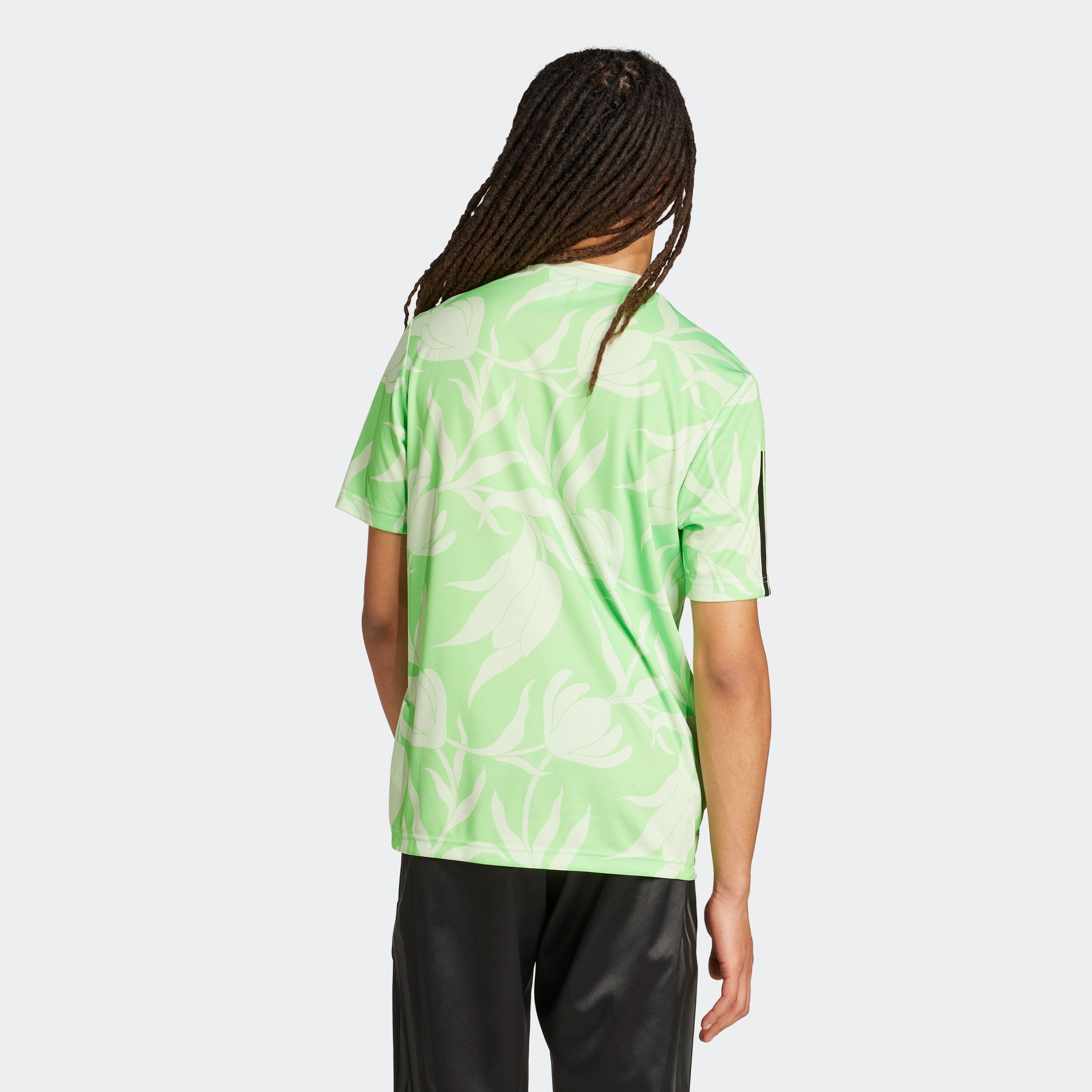 adidas Sportswear T-shirt M TIROAOPJSYQ3
