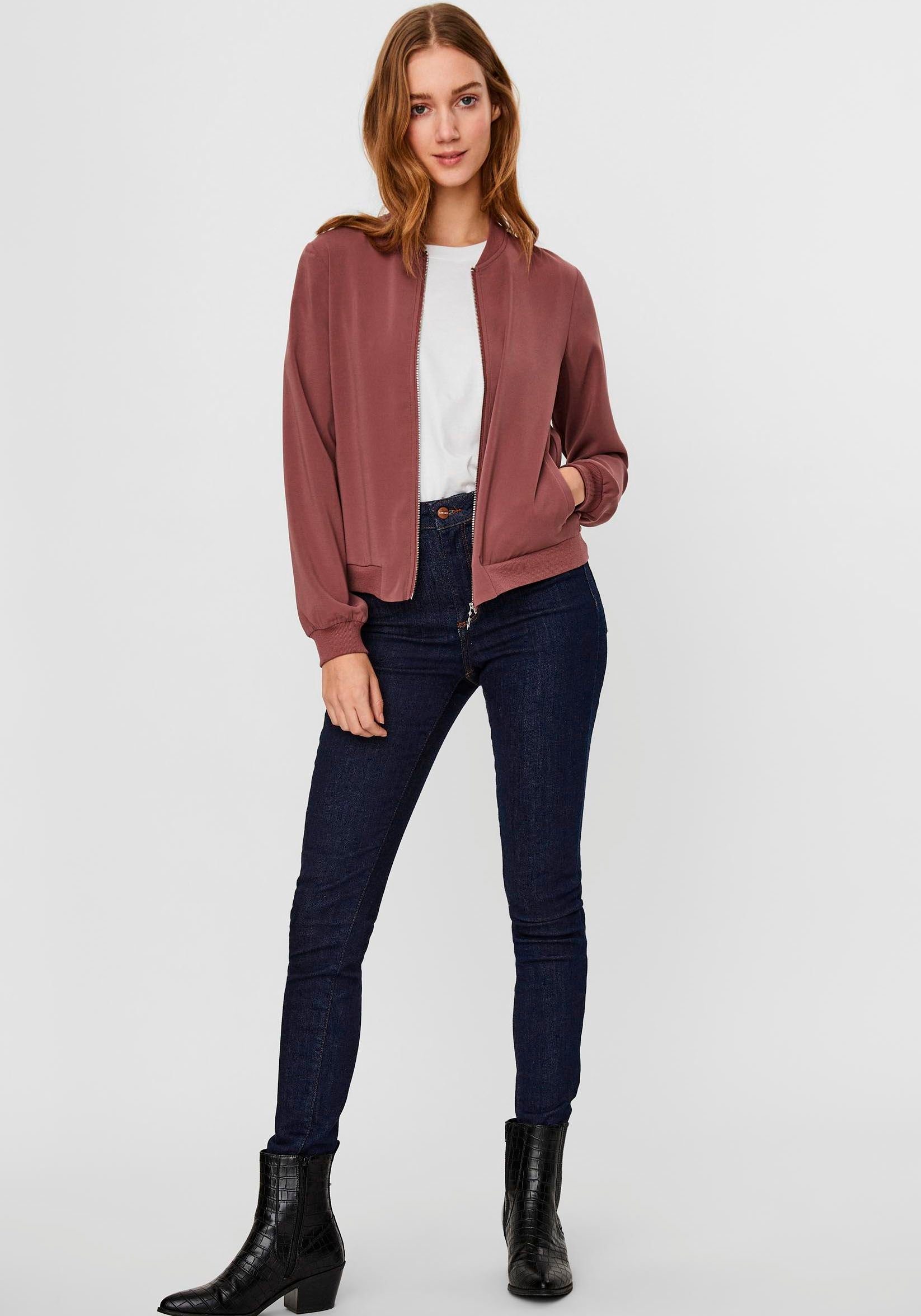 Vero Moda Bomberjack VMCOCO L/S BOMBER in modieus kort model