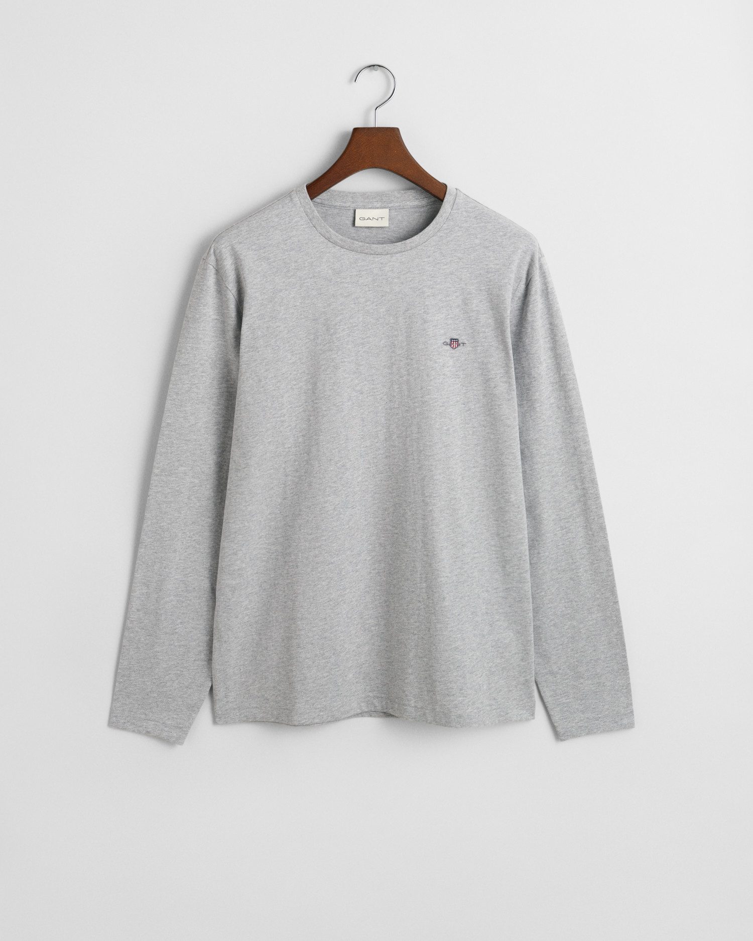 Gant Shirt met lange mouwen REG SHIELD LS T-SHIRT met logoborduursel op borsthoogte