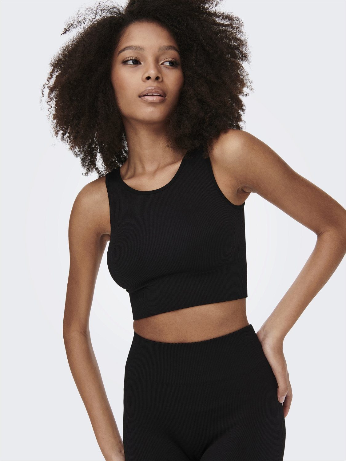 Only Play Trainingstop ONPJAIA LIFE Cropped fit, in fijne ribstructuur