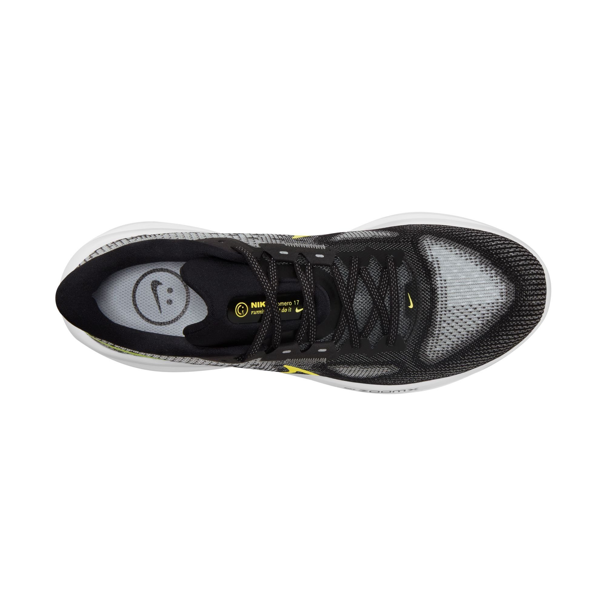 Nike Runningschoenen Vomero 17