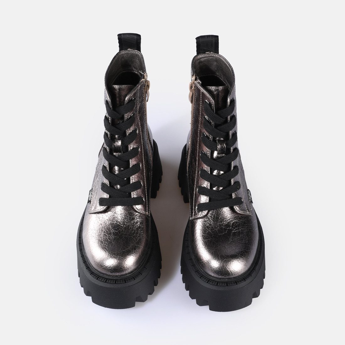 Buffalo Plateaulaarsjes Aspen Lace Up mid Veterboots, plateaulaarzen, profielzool, in actuele metallic-look